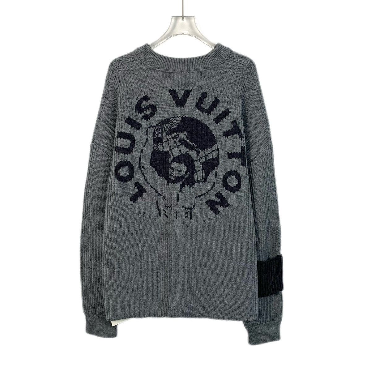 Louis Vuitton Louis Vuitton Lv Gray Monogrammed Appliquéd Wool Sweater Size US L / EU 52-54 / 3 - 2 Thumbnail