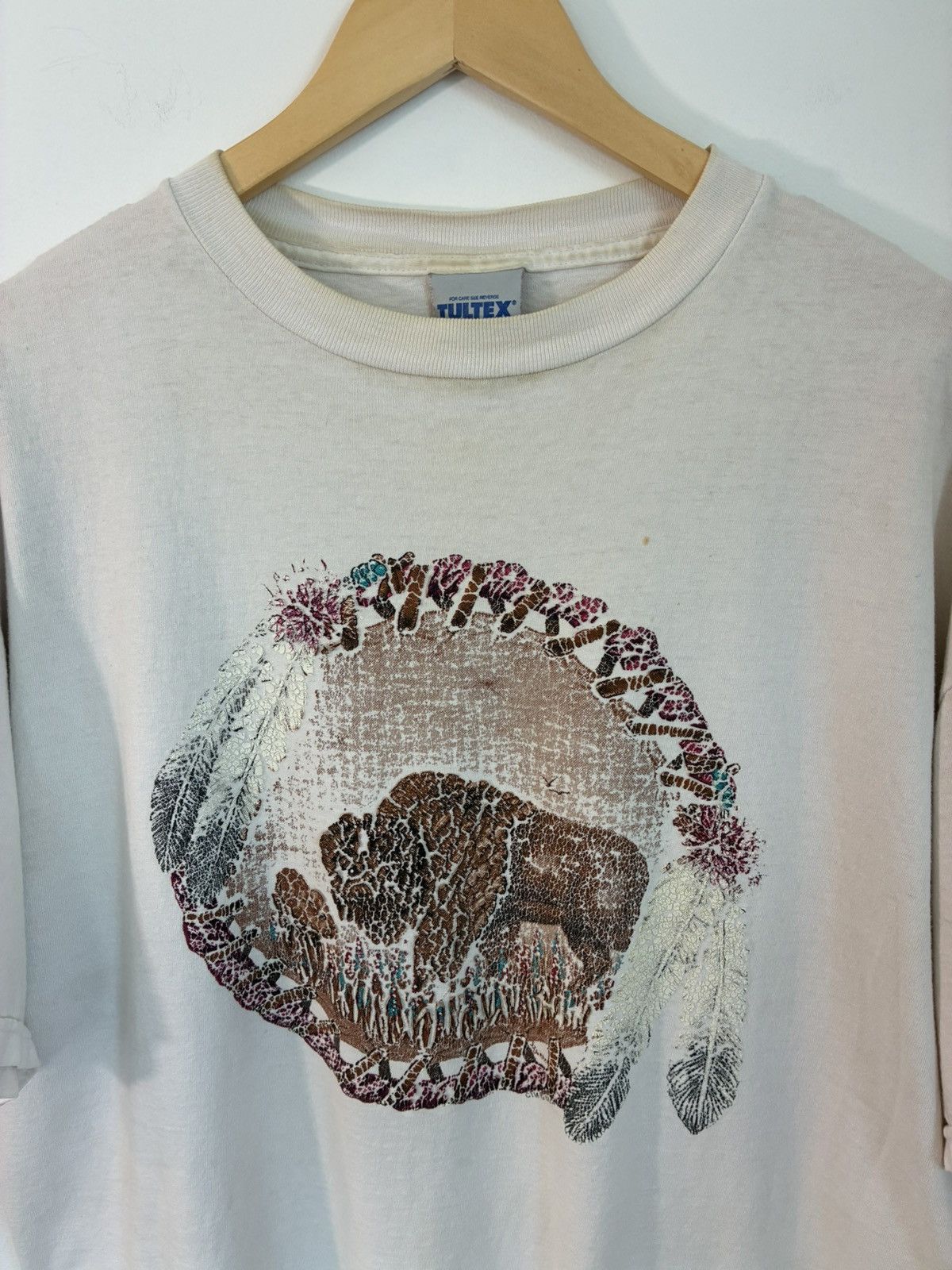 Vintage Native Distressed Faded Buffalo Vintage Graphic Tee Size US XL / EU 56 / 4 - 3 Thumbnail