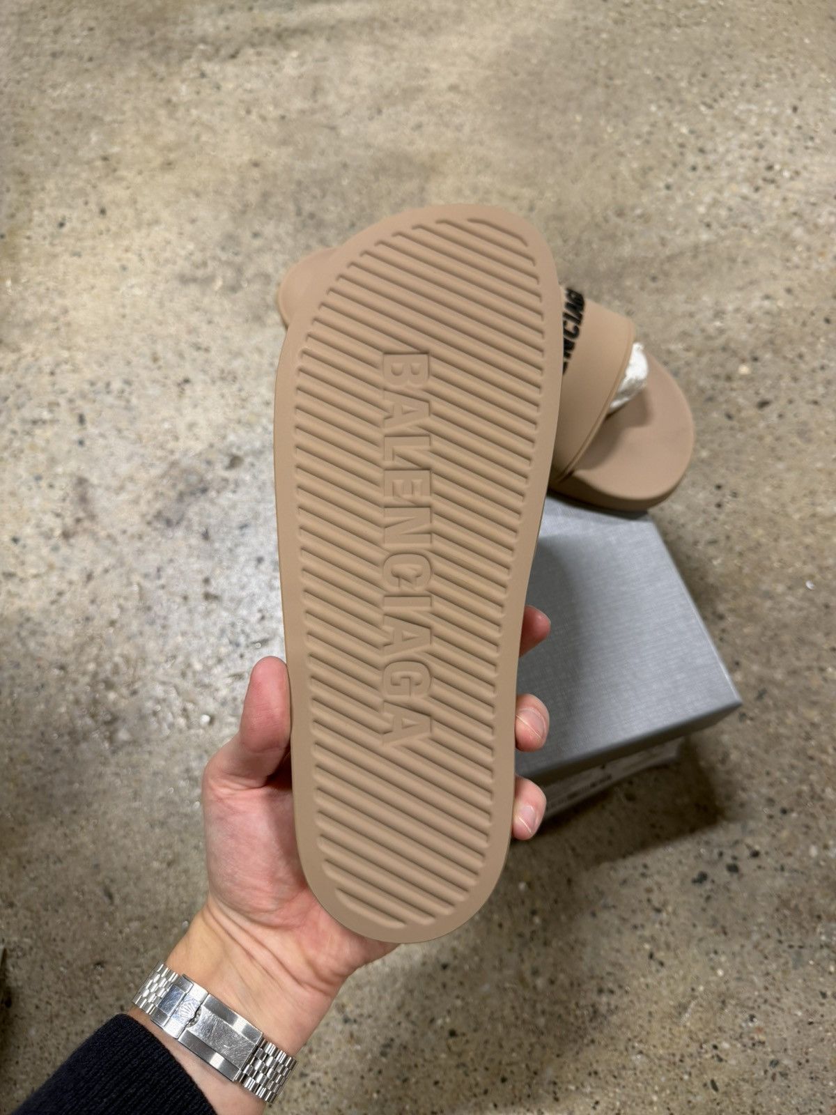 Balenciaga Balenciaga Rubber Slides NEW 500$ Size US 8 / EU 41 - 3 Thumbnail