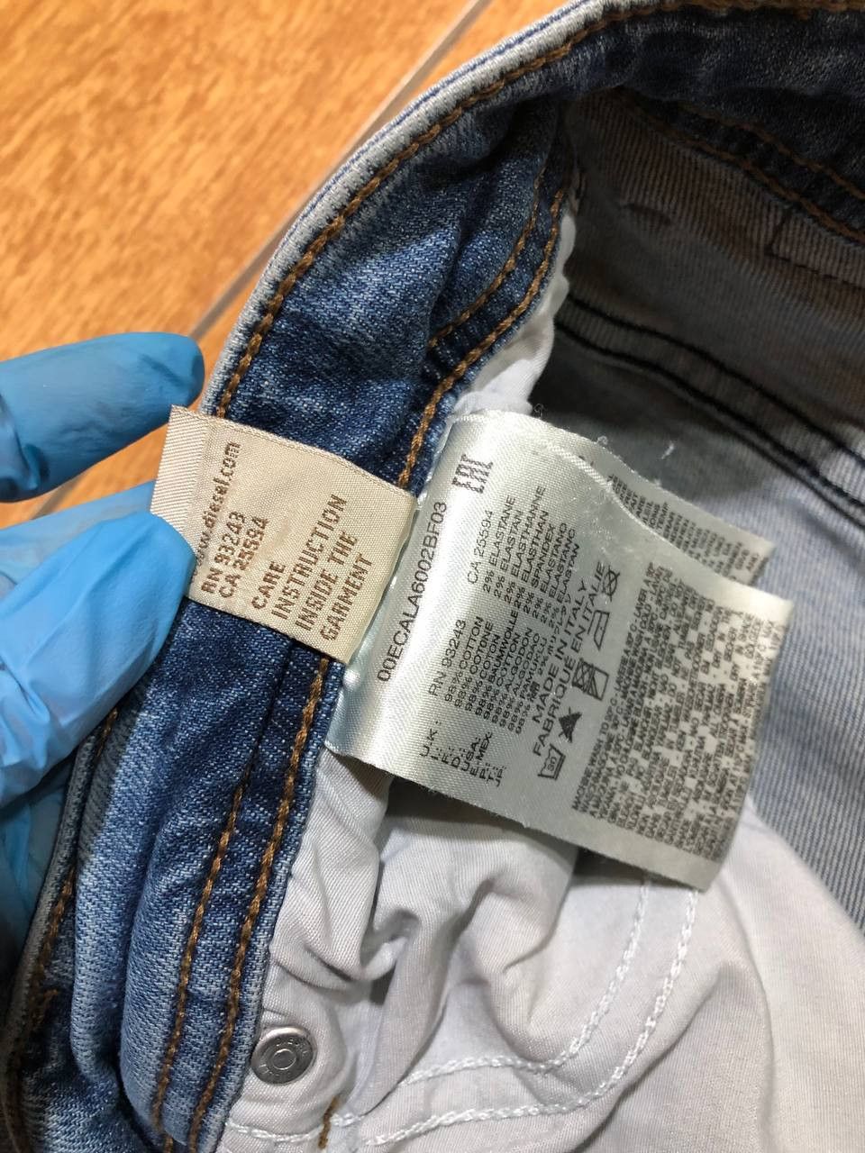 Diesel MENS Vintage Diesel faded denim jeans Relaxed fit streetwear Size US 34 / EU 50 - 4 Thumbnail