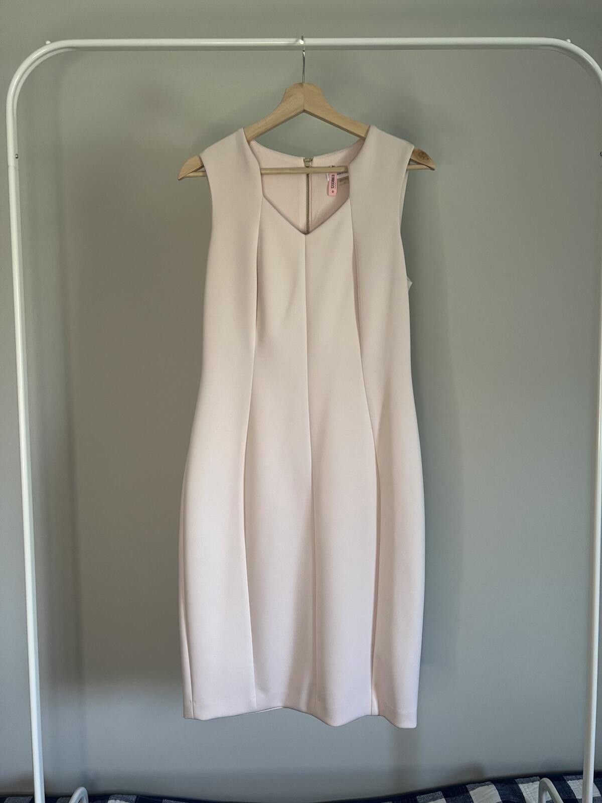 Calvin Klein Calvin Klein Scuba Sheath Dress, Size 10, Soft Rose Pink Size L / US 10 / IT 46 - 2 Thumbnail