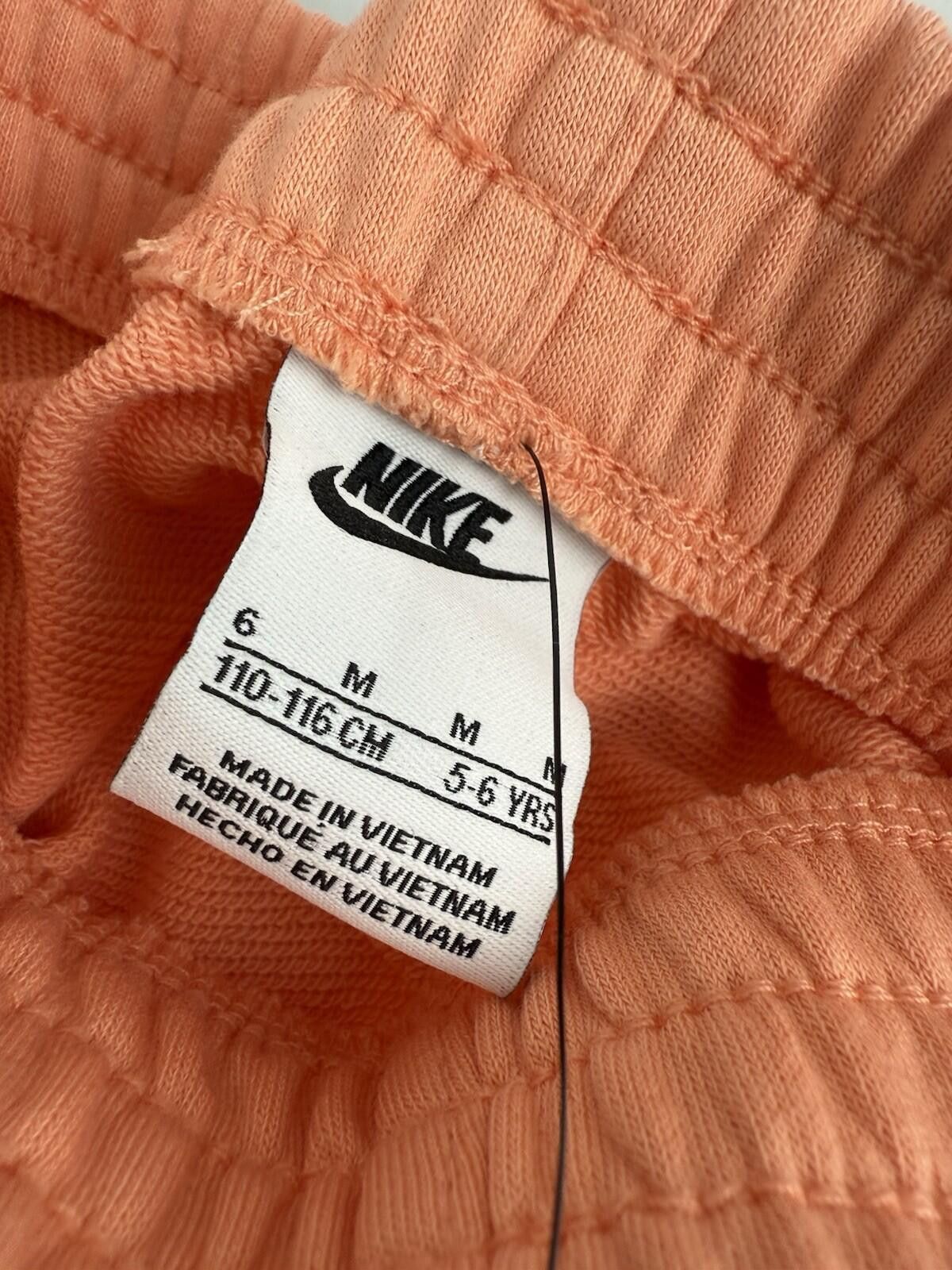 Nike Nike Sportswear Club Fleece Shorts SIZE CHILD MEDIUM Size US 26 / EU 42 - 5 Thumbnail