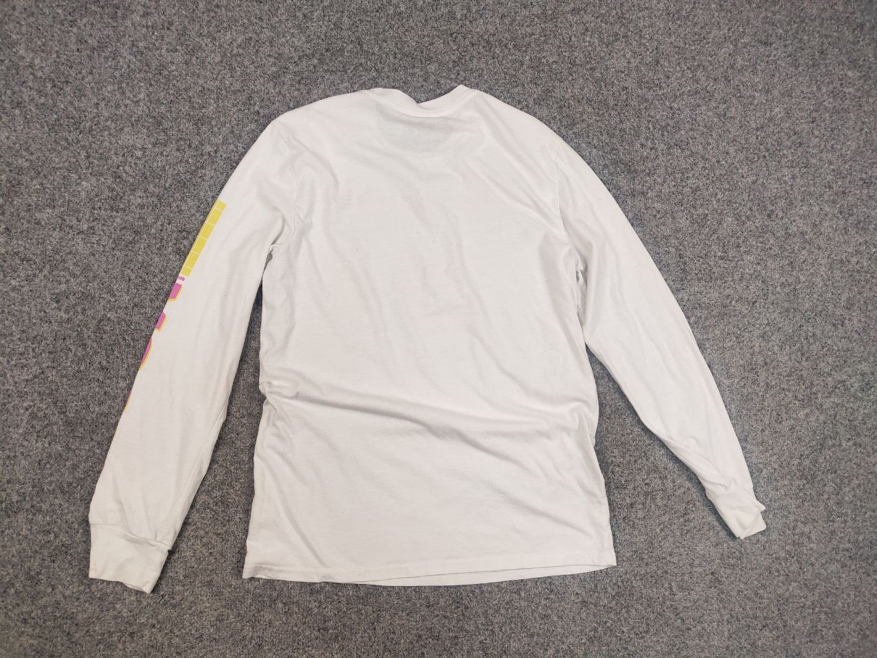 Anime Sailor Moon Usagi Tsukino anime long sleeve Sweatshirt Vtg Size US M / EU 48-50 / 2 - 10 Thumbnail