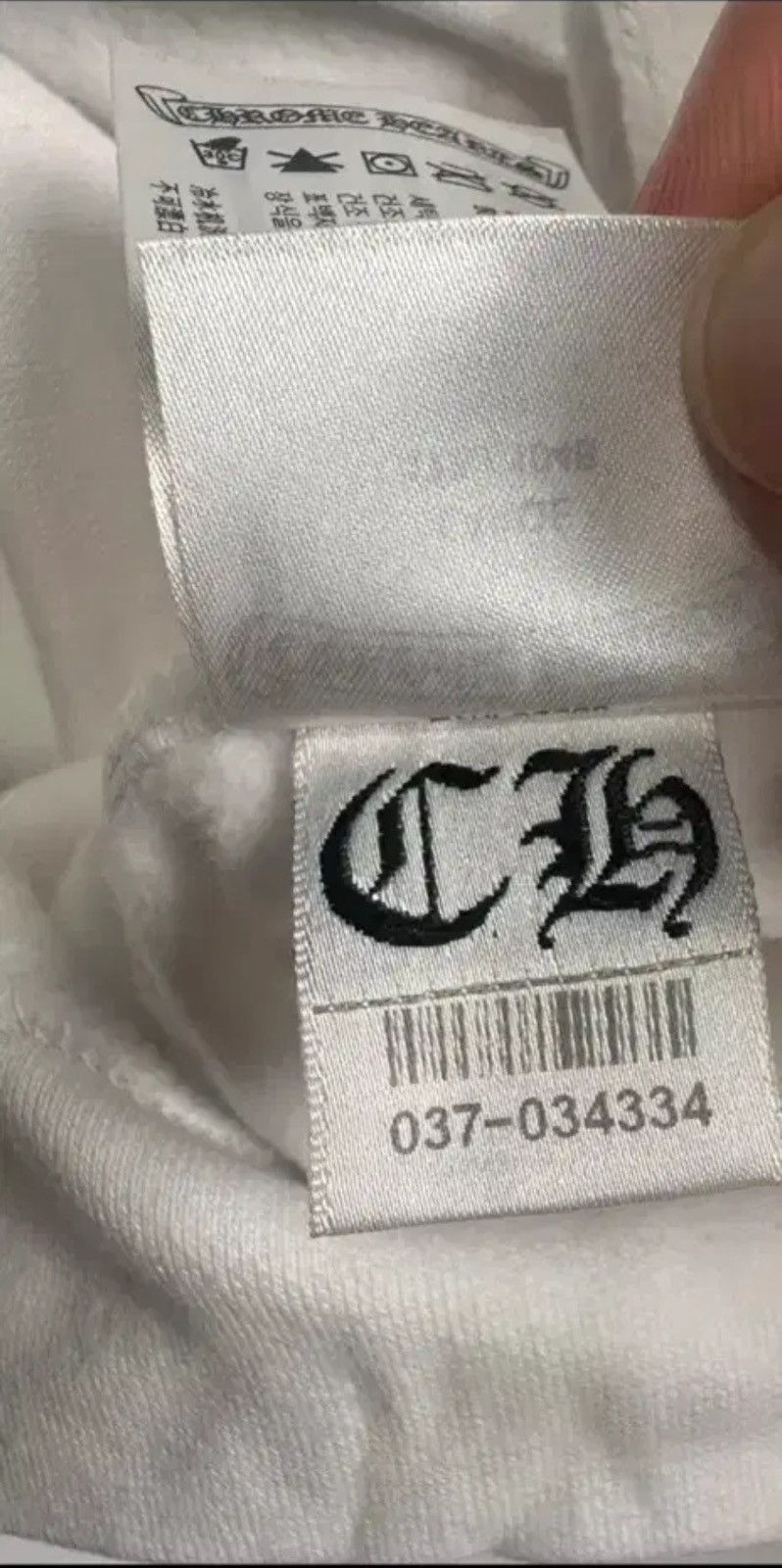Chrome Hearts Neck Logo Script LOVE YOU Longsleeve Size US L / EU 52-54 / 3 - 4 Thumbnail