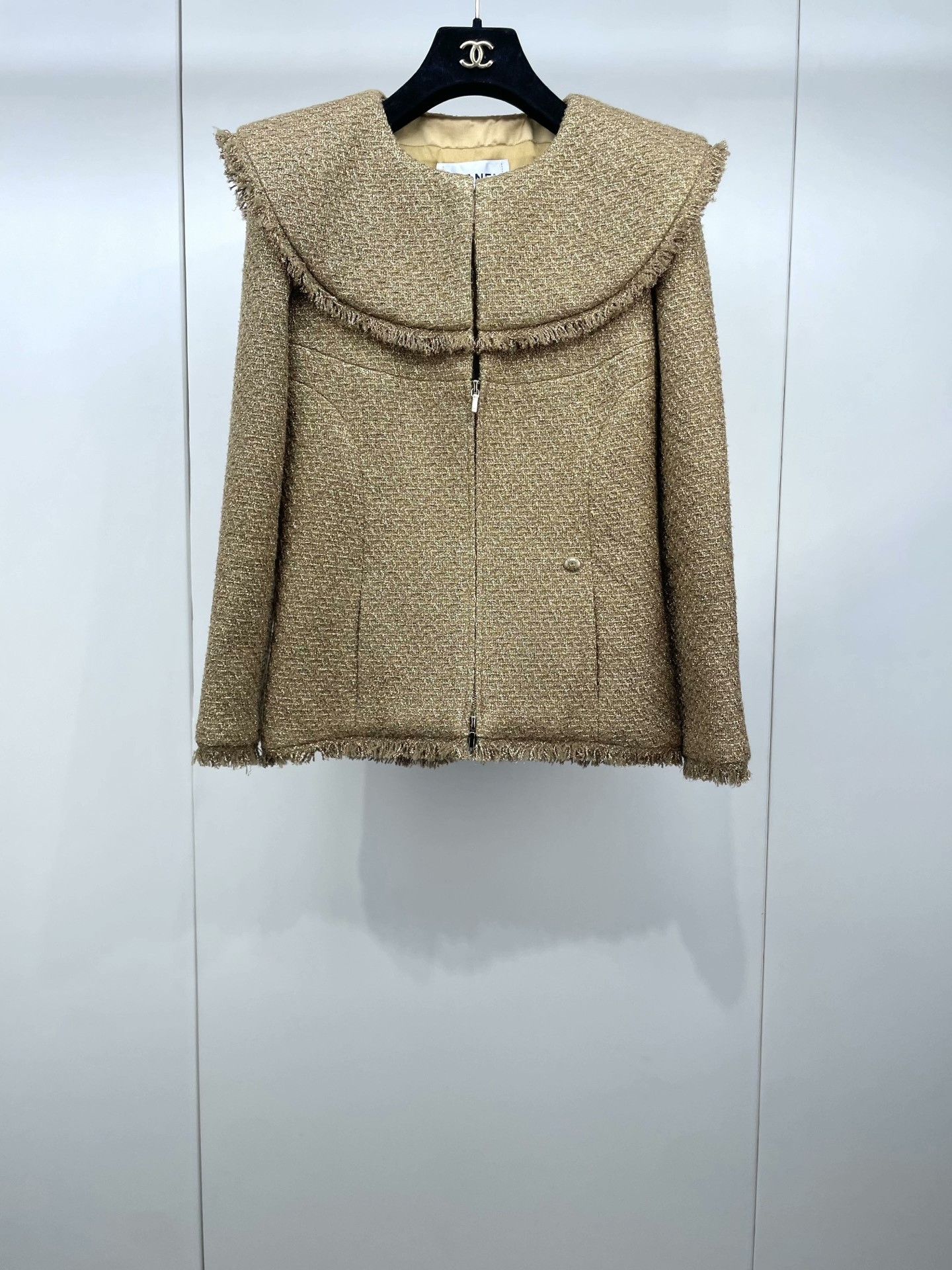 Chanel Chanel Egypt Collection Gold Lapel Coat Size XS / US 0-2 / IT 36-38 - 1 Thumbnail