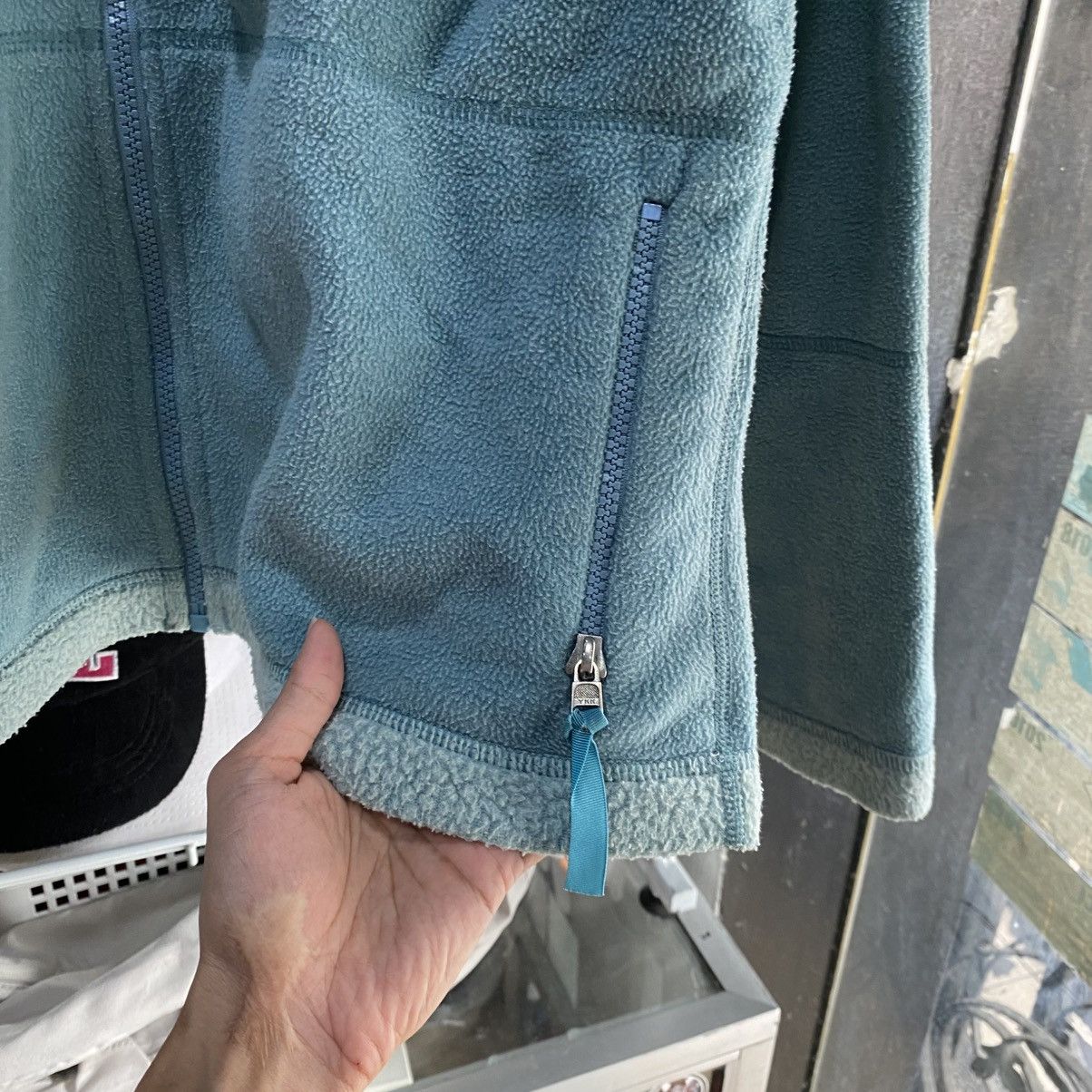 Patagonia Patagonia Synchilla Arctic Fleece Zipper Hoodie Large Women Size L / US 10 / IT 46 - 9 Thumbnail