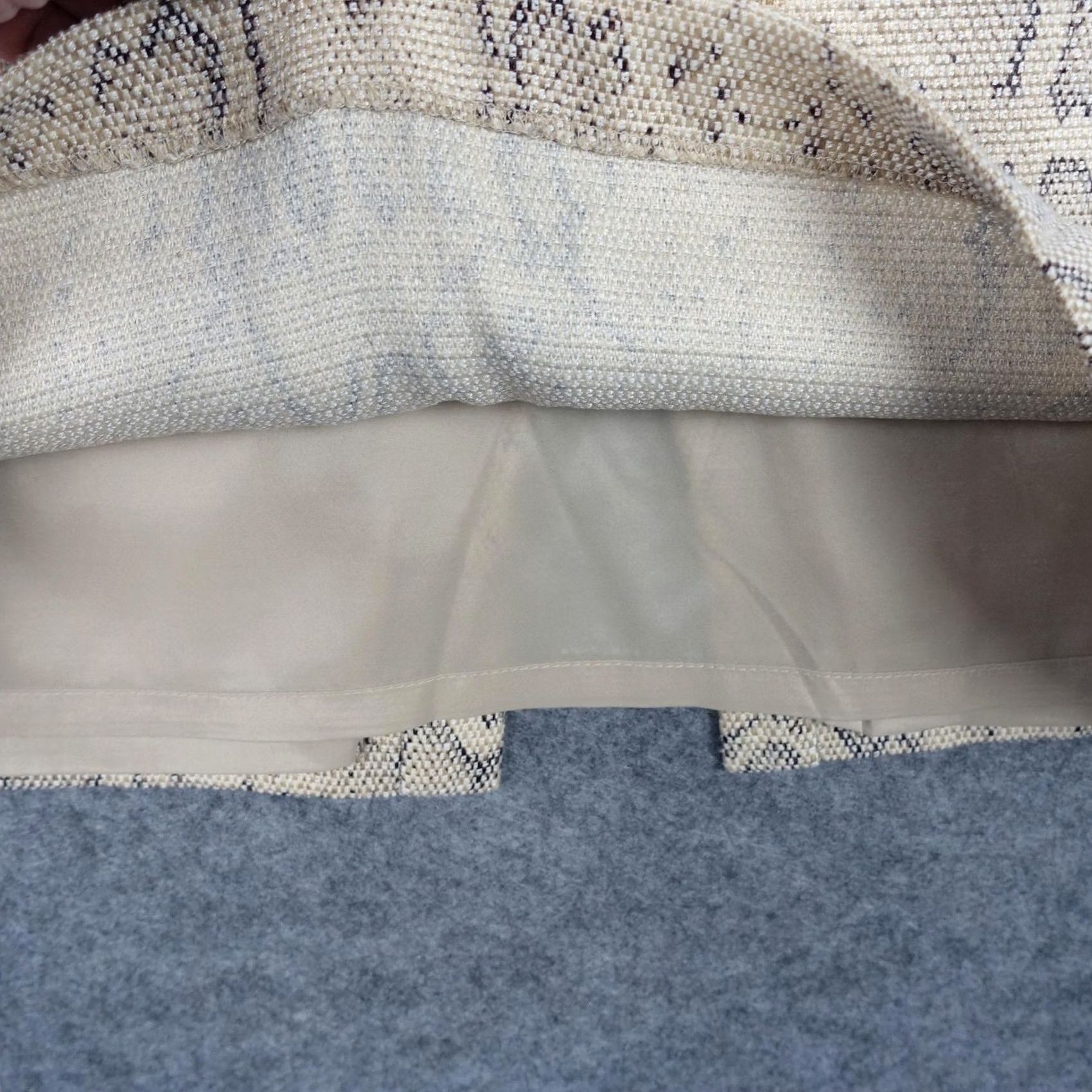 Elie Tahari Elie Tahari Skirt Womens 6 Beige Snake Print Tweed Knee Length Lined Slit Pencil Regular" Size 28" / US 6 / IT 42 - 6 Thumbnail