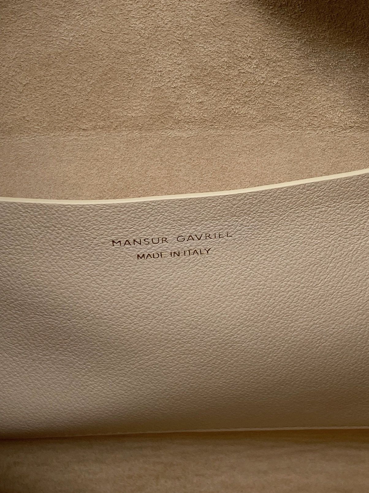 Mansur Gavriel Mansur Gavriel Candy Leather Hobo Bag Size ONE SIZE - 11 Thumbnail
