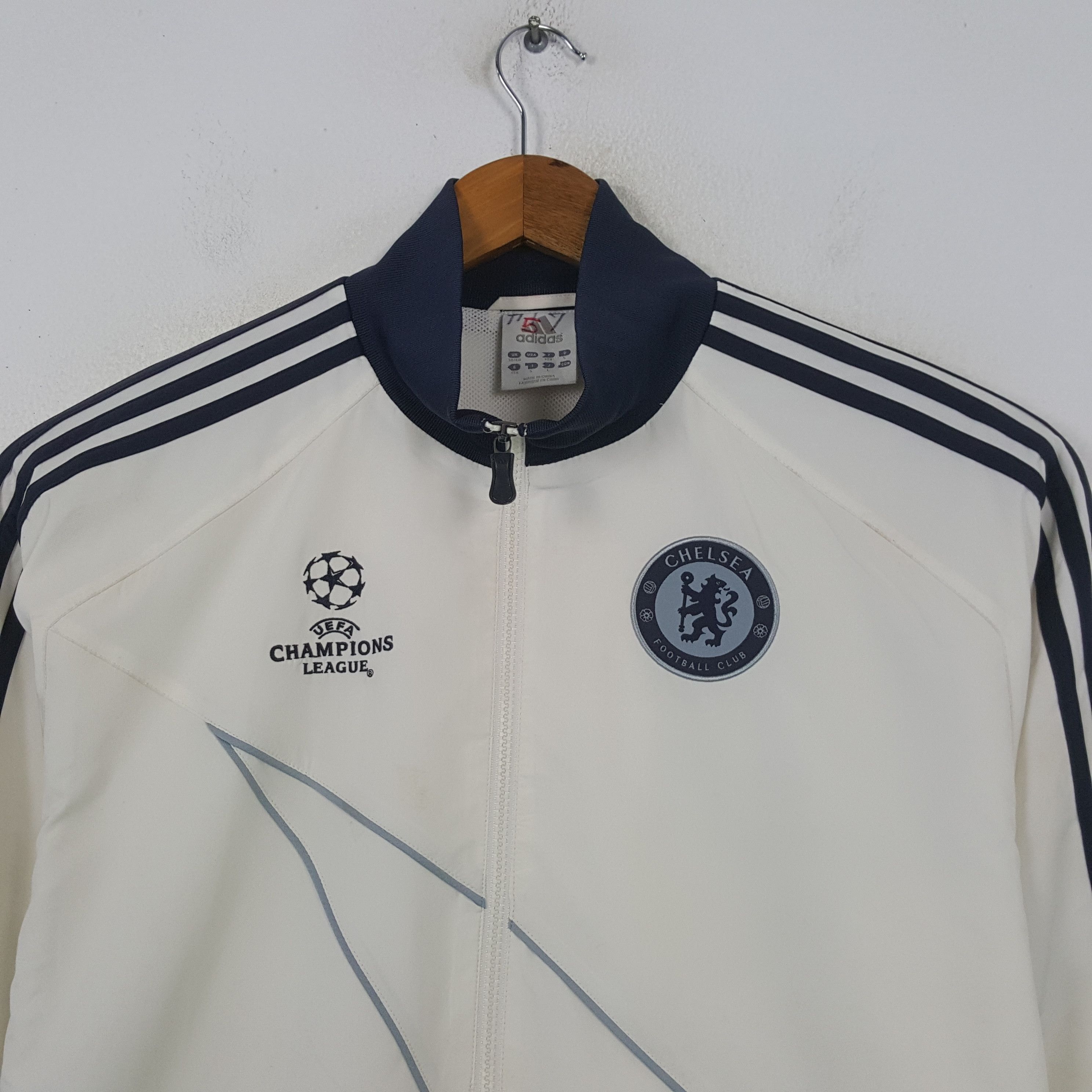 Adidas Vintage Adidas UEFA Champions League Chelsea Jacket RR8 Size US M / EU 48-50 / 2 - 2 Thumbnail
