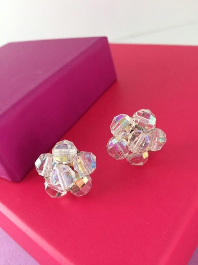 Designer Vintage Aurora Borealis Crystal Cluster Earrings- Unsigned Size ONE SIZE - 1 Thumbnail