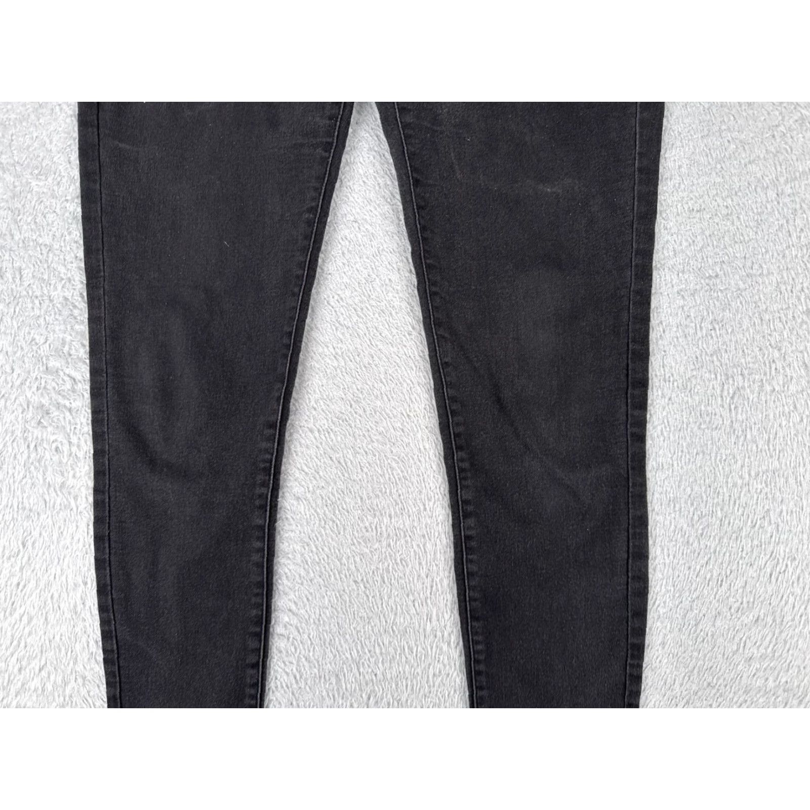 Jones New York Jones New York Jeans Womens 8 Black Denim Mid Rise 30x28 Skinny 5-Pocket Distressed Cotton Denim Rock Southwestern Mens Womens Girls? Wait ends. Size 30" / US 8 / IT 44 - 3 Thumbnail