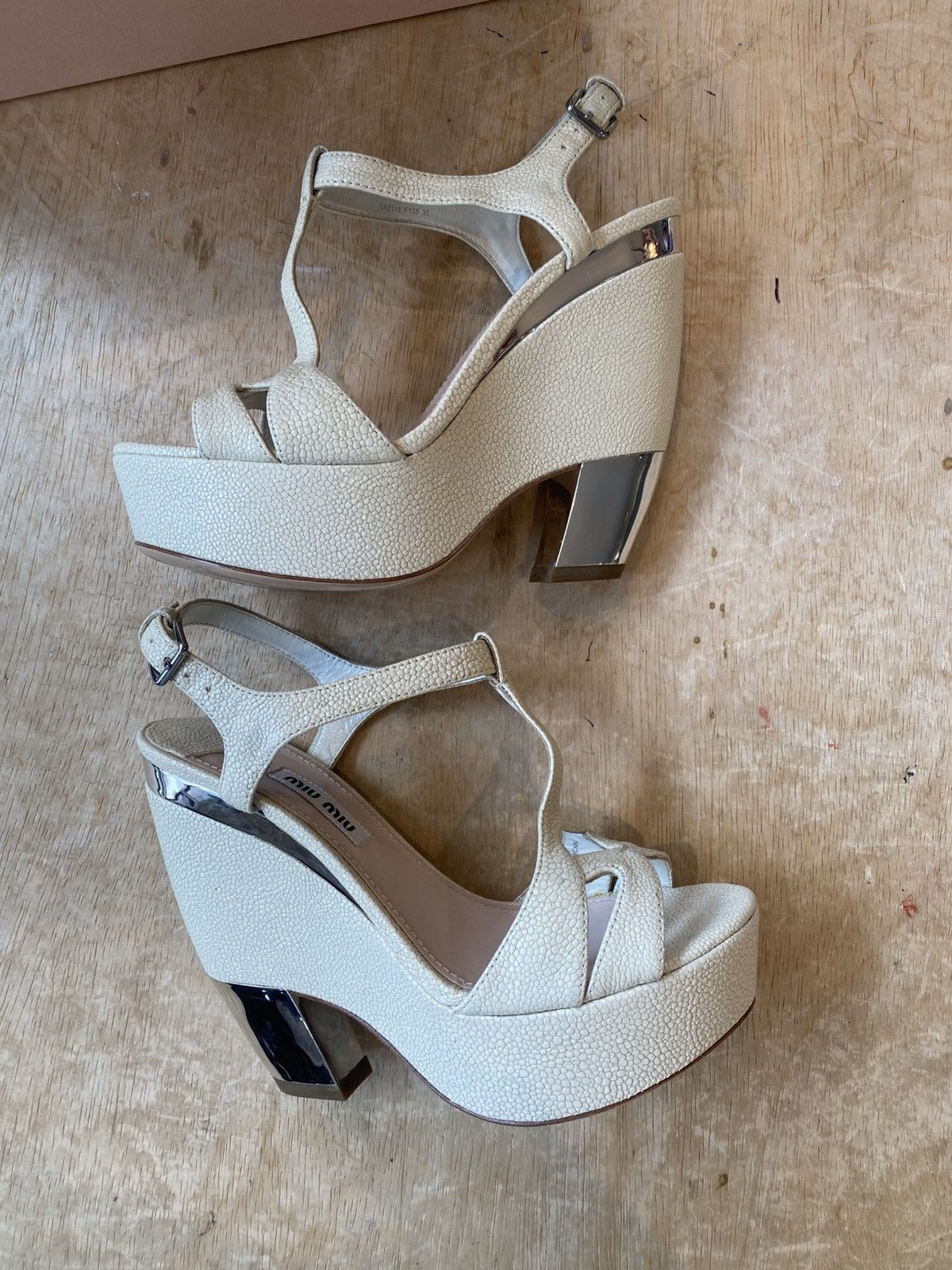 Miu Miu Miu Miu Leather Strap Block Heel Sandals Size US 4 / IT 34 - 6 Thumbnail