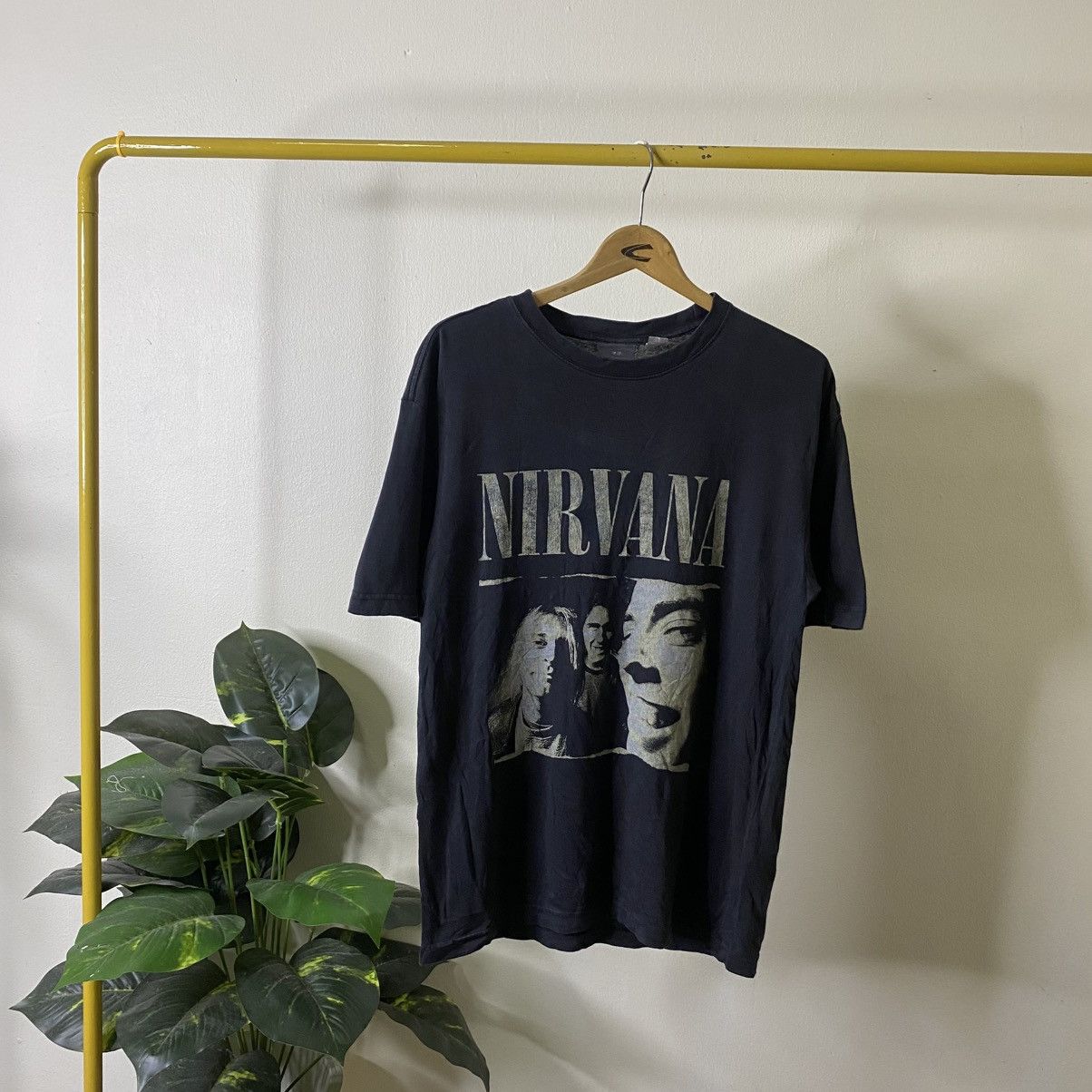 Nirvana Nirvana Kurt Cobain x H&M Collaboration Band T Shirt Size US M / EU 48-50 / 2 - 1 Thumbnail