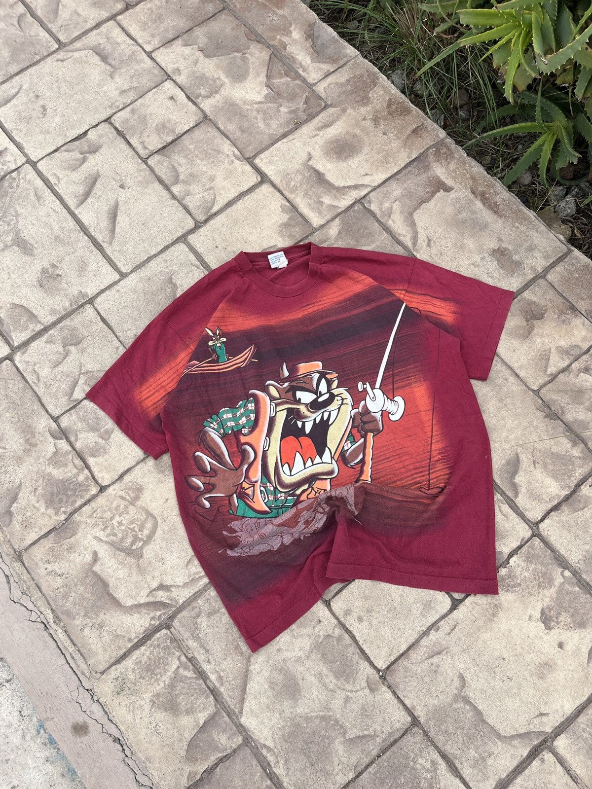 Warner Bros TAZ 1990s FISHERMAN AOP SINGLE STITCH Size US XL / EU 56 / 4 - 4 Thumbnail