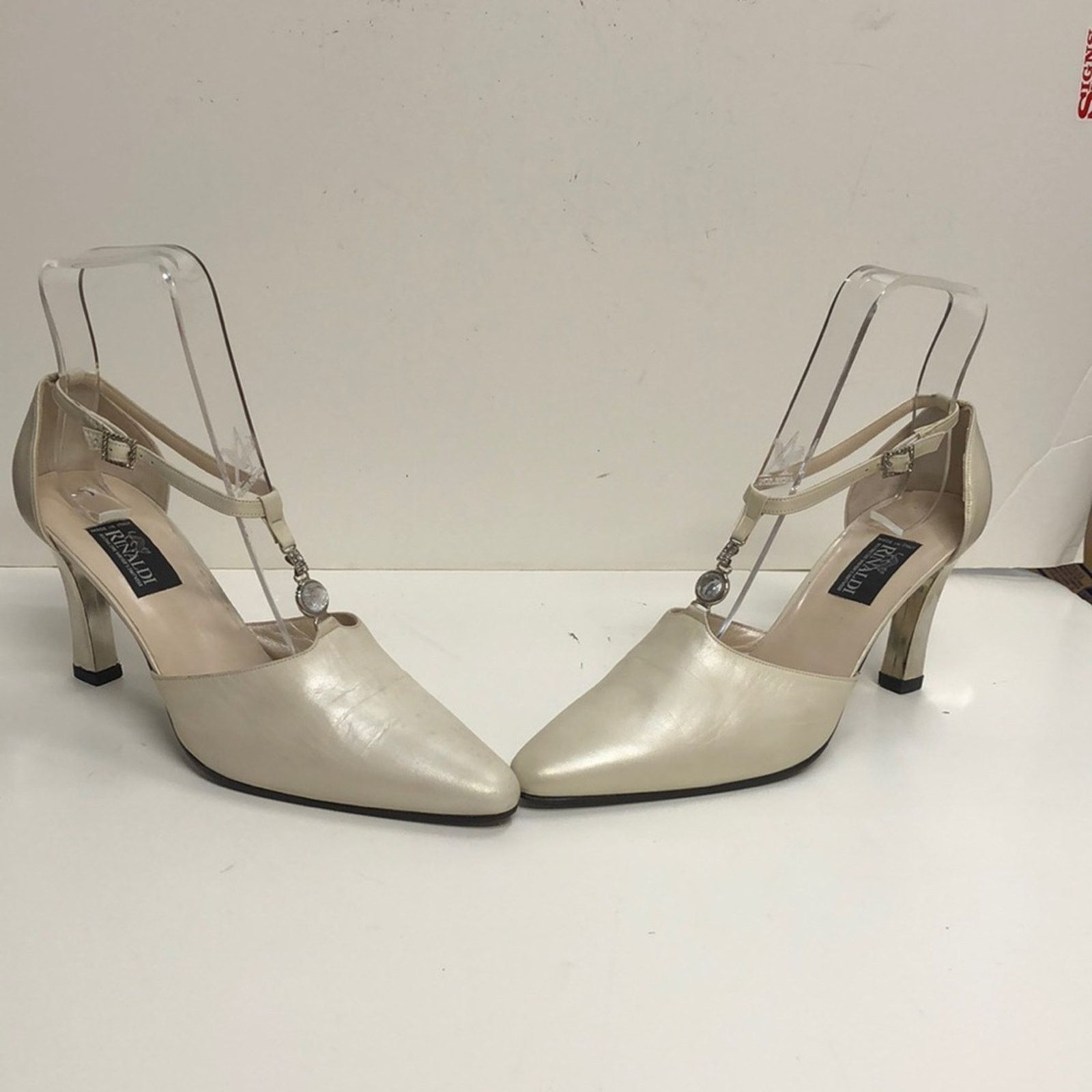 & Other Stories Baldan Made in Italy White Pump with T Strap Size US 7 / IT 37 - 2 Thumbnail