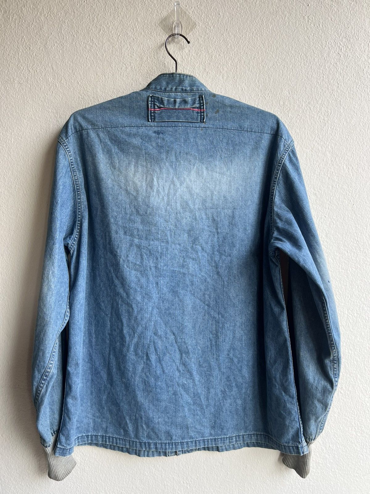 Blue Blue Japan Vintage Blue Blue Japan Dirty Mud Stains Denim Jacket Size US L / EU 52-54 / 3 - 2 Thumbnail