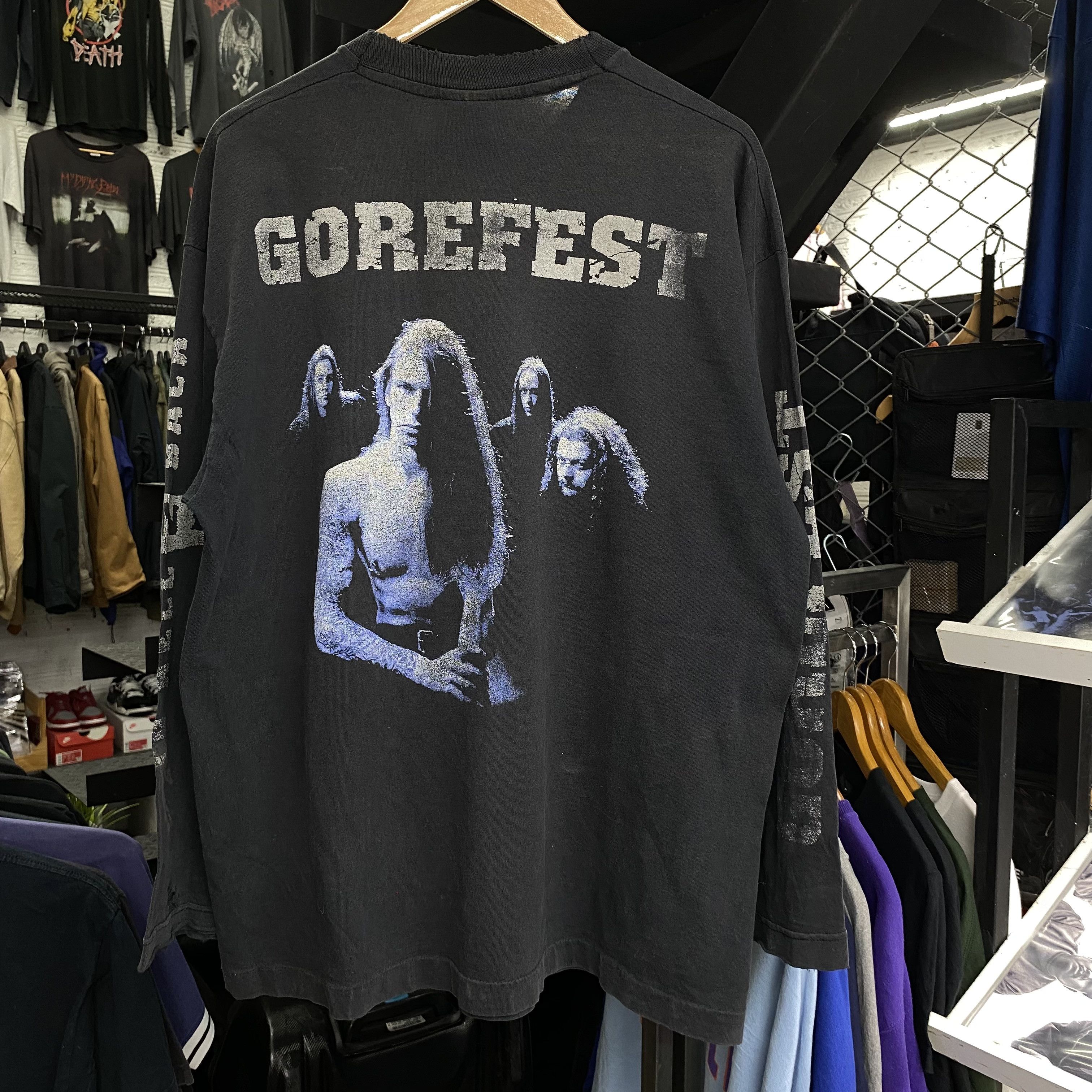 Band Tees GOREFEST TO HELL AND BACK Vintage 90s Shirt Size US XL / EU 56 / 4 - 4 Thumbnail