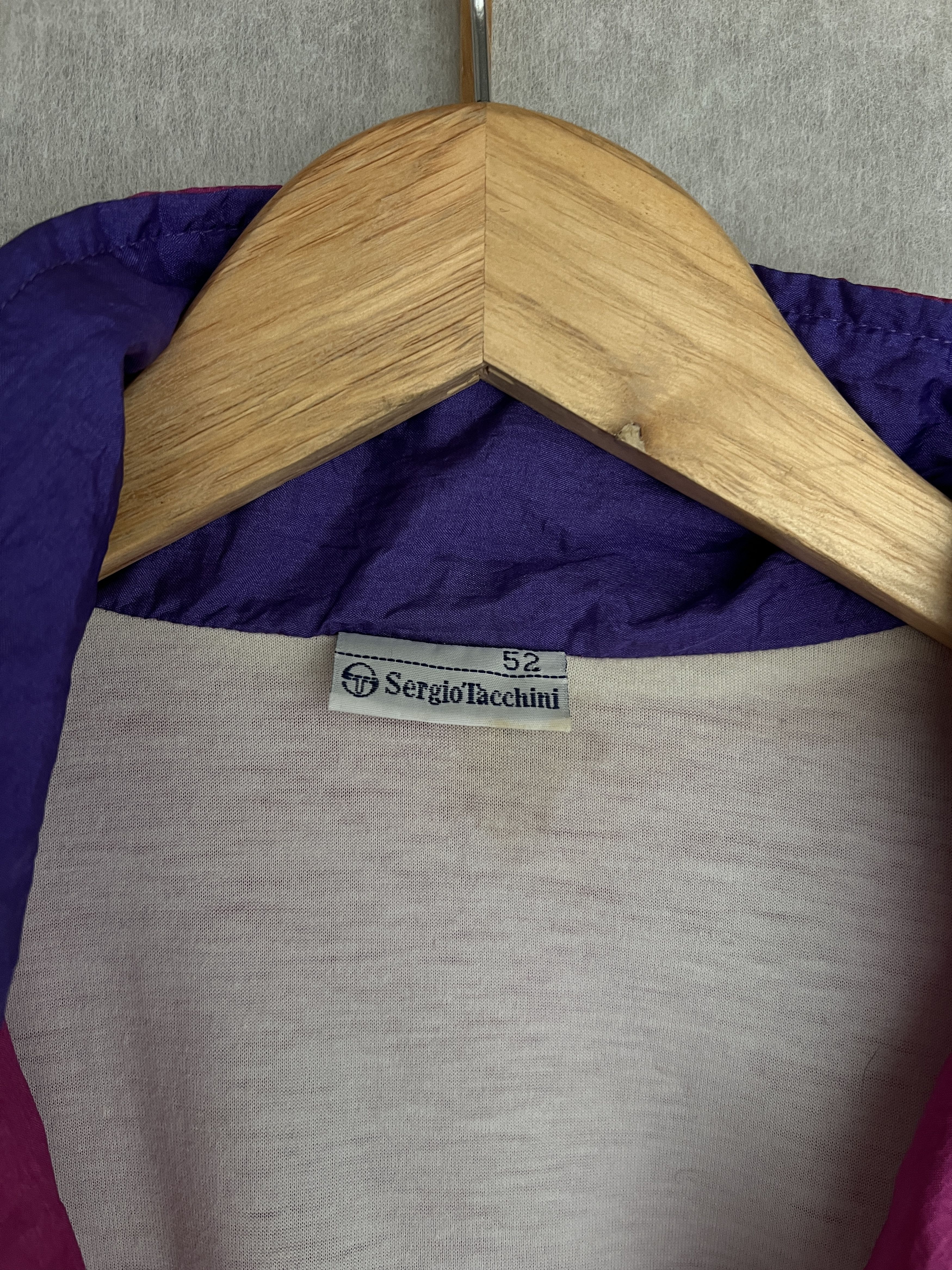 Sergio Tacchini Sergio Tacchini vintage 80s 90s nylon track top retro jacket Size US L / EU 52-54 / 3 - 17 Thumbnail
