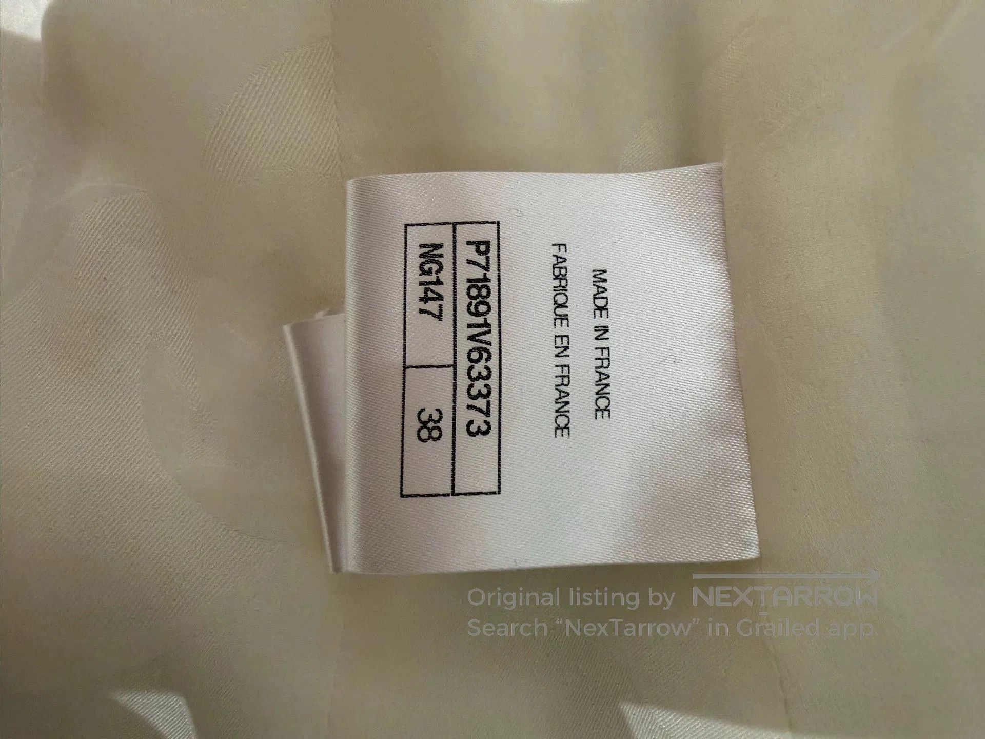 Chanel Chanel 22C Embellished White Jacket. Size US XS / EU 42 / 0 - 4 Thumbnail