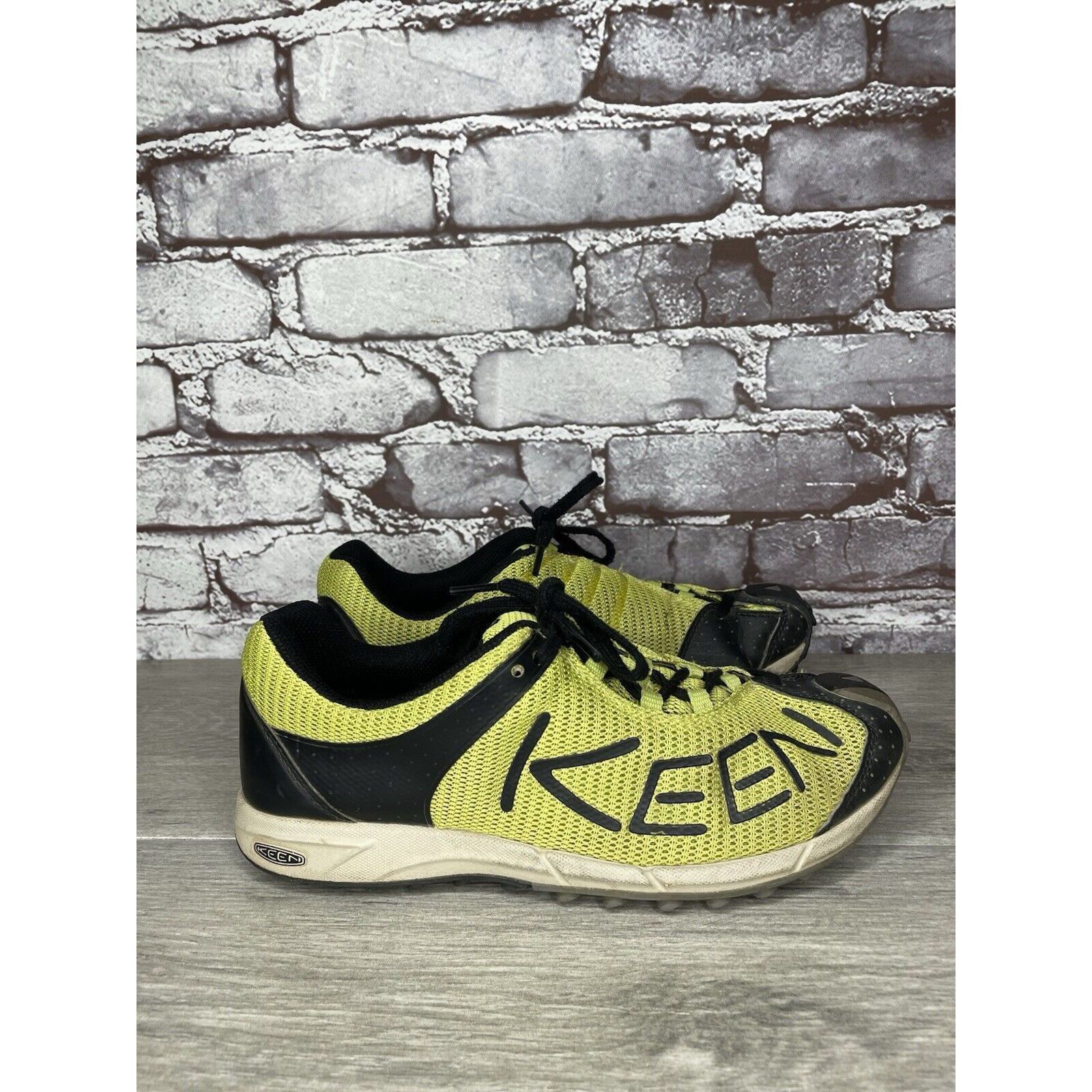 KEEN Keen Yellow Lime Mesh Black Lace Trail Athletic Sneakers Wom Size US 7 / IT 37 - 3 Thumbnail
