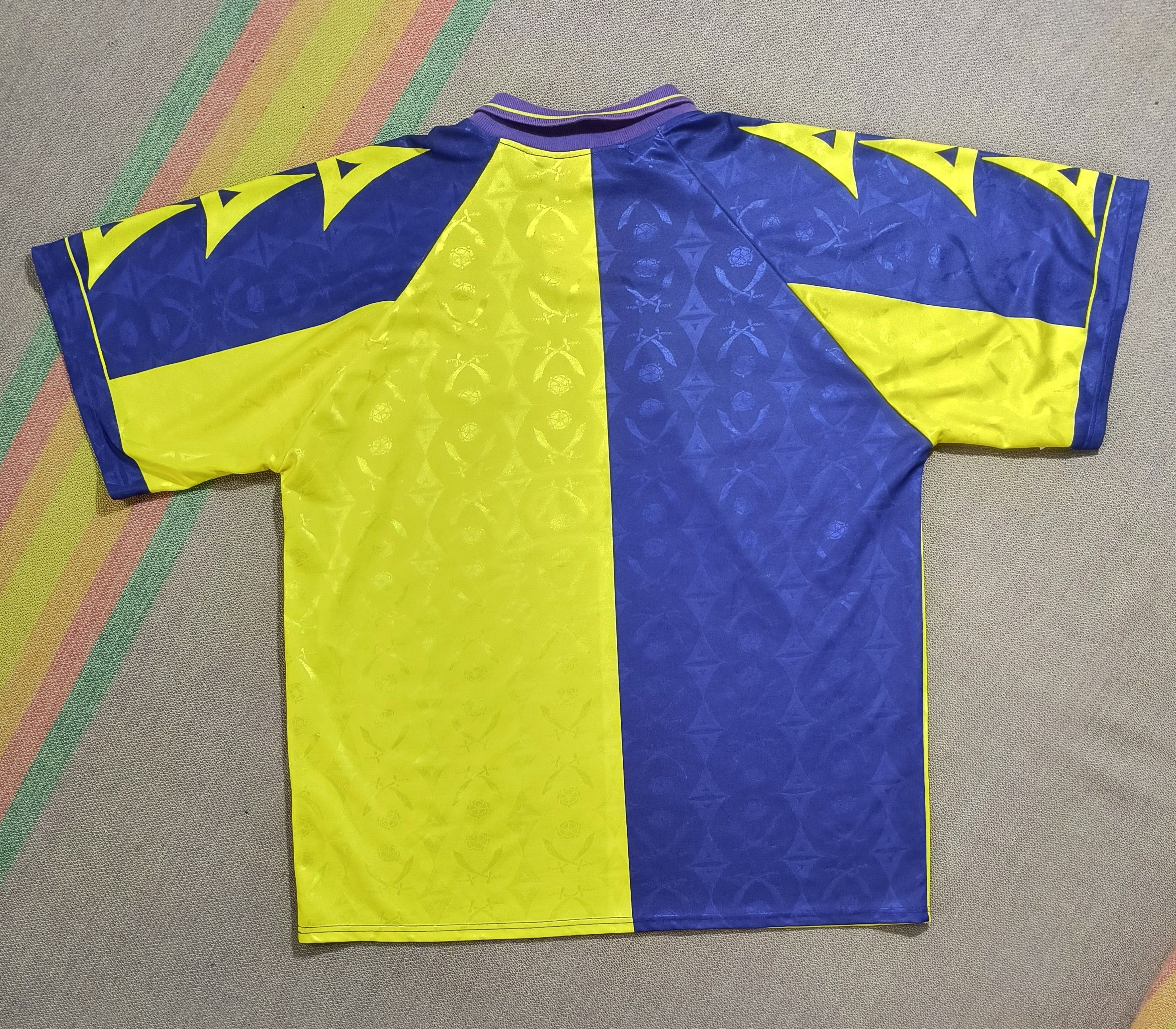 Vintage Vintage Sheffield United FC away jersey 1995 Size US L / EU 52-54 / 3 - 5 Thumbnail
