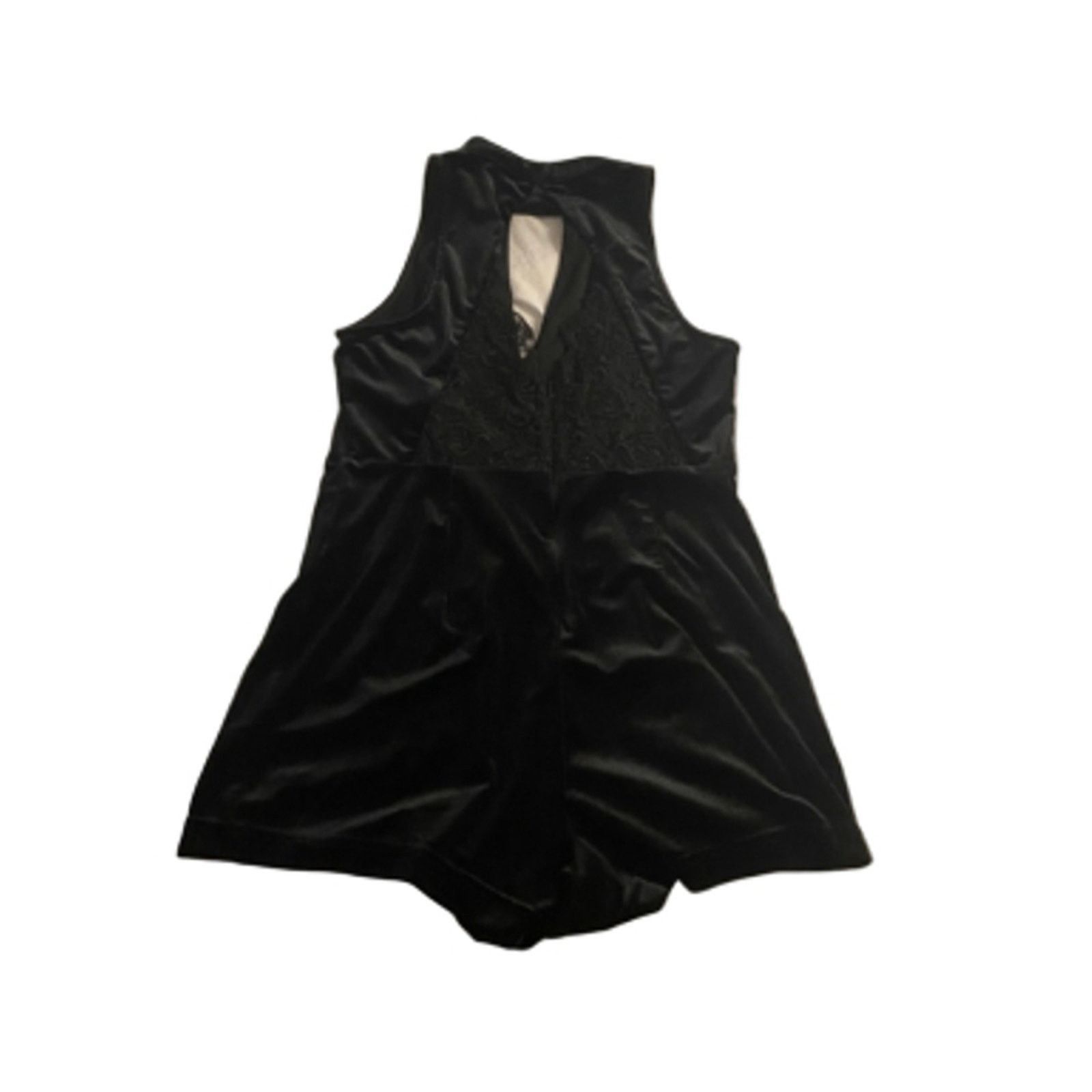 Forever 21 Gothic Dark Academia Velvet Lace Halter Romper Black Size 28" / US 6 / IT 42 - 7 Thumbnail