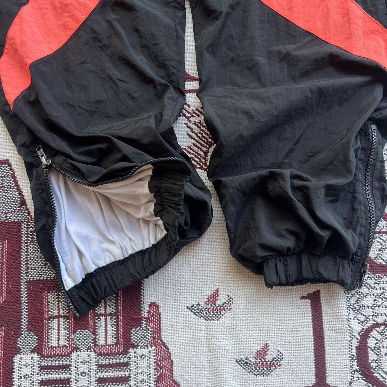 Vintage Vintage Y2K/2000s Baggy Black Striped Essential Track Pants! Size US 34 / EU 50 - 5 Thumbnail