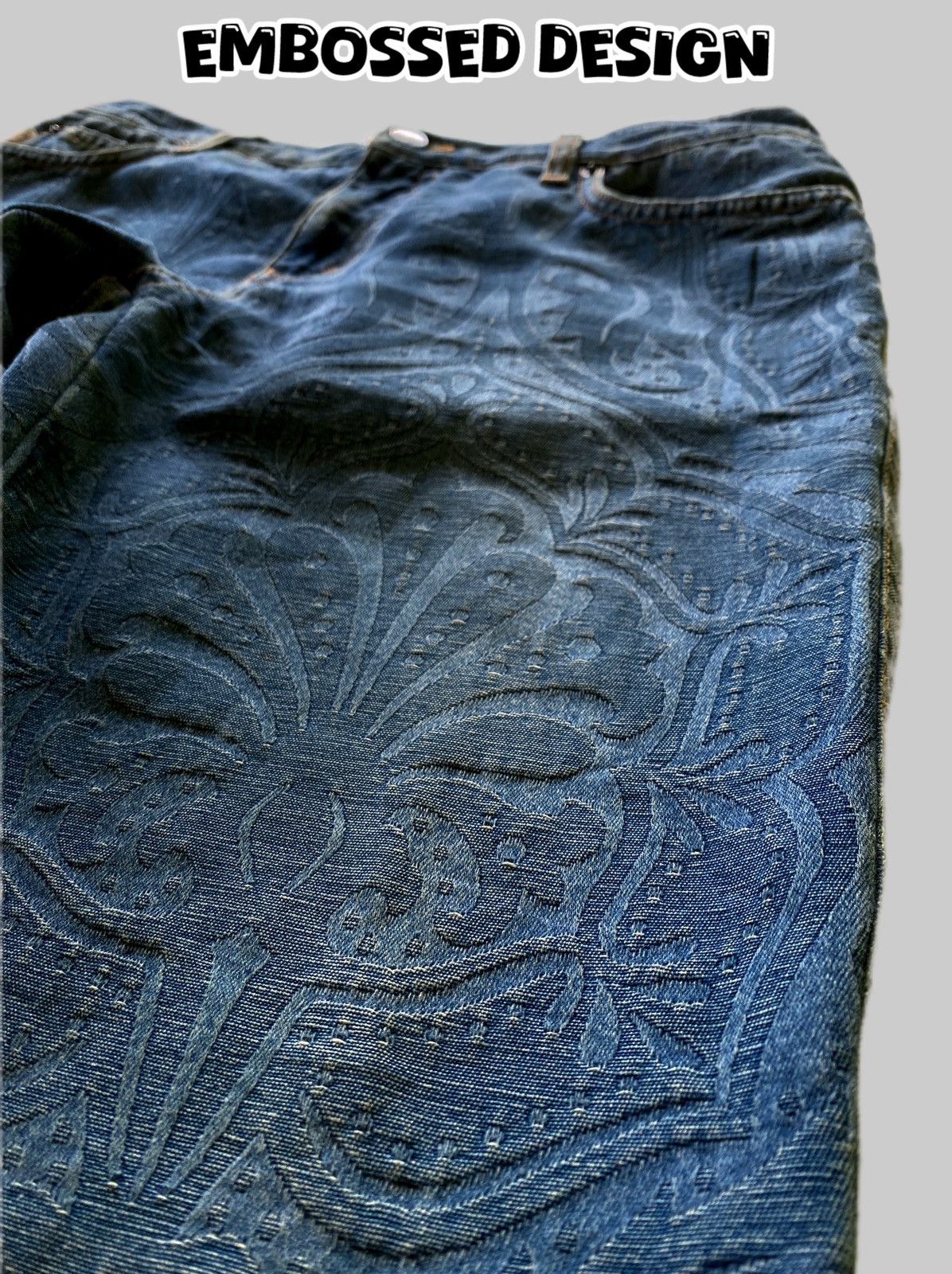 Moschino Vintage Moschino Embossed Design Jeans Size US 30 / EU 46 - 7 Thumbnail