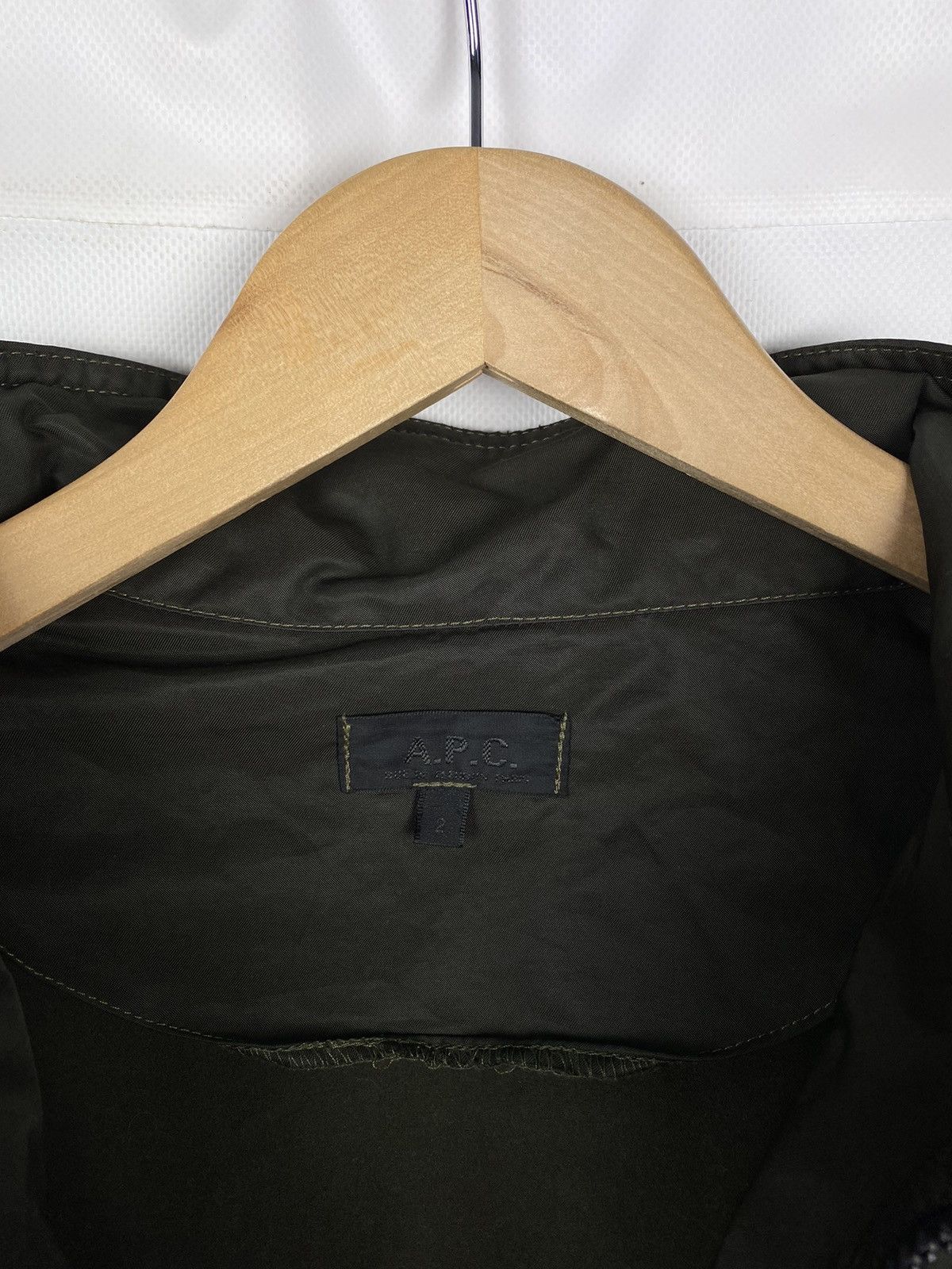 A.P.C. APC A.P.C. vintage men’s hooded packable windbreaker jacket Size US M / EU 48-50 / 2 - 11 Thumbnail