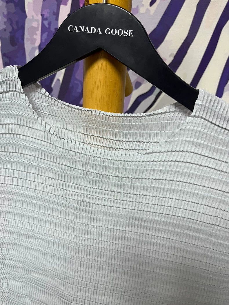 Issey Miyake Issey Miyake size:2 Black pleated top Size S / US 4 / IT 40 - 8 Thumbnail