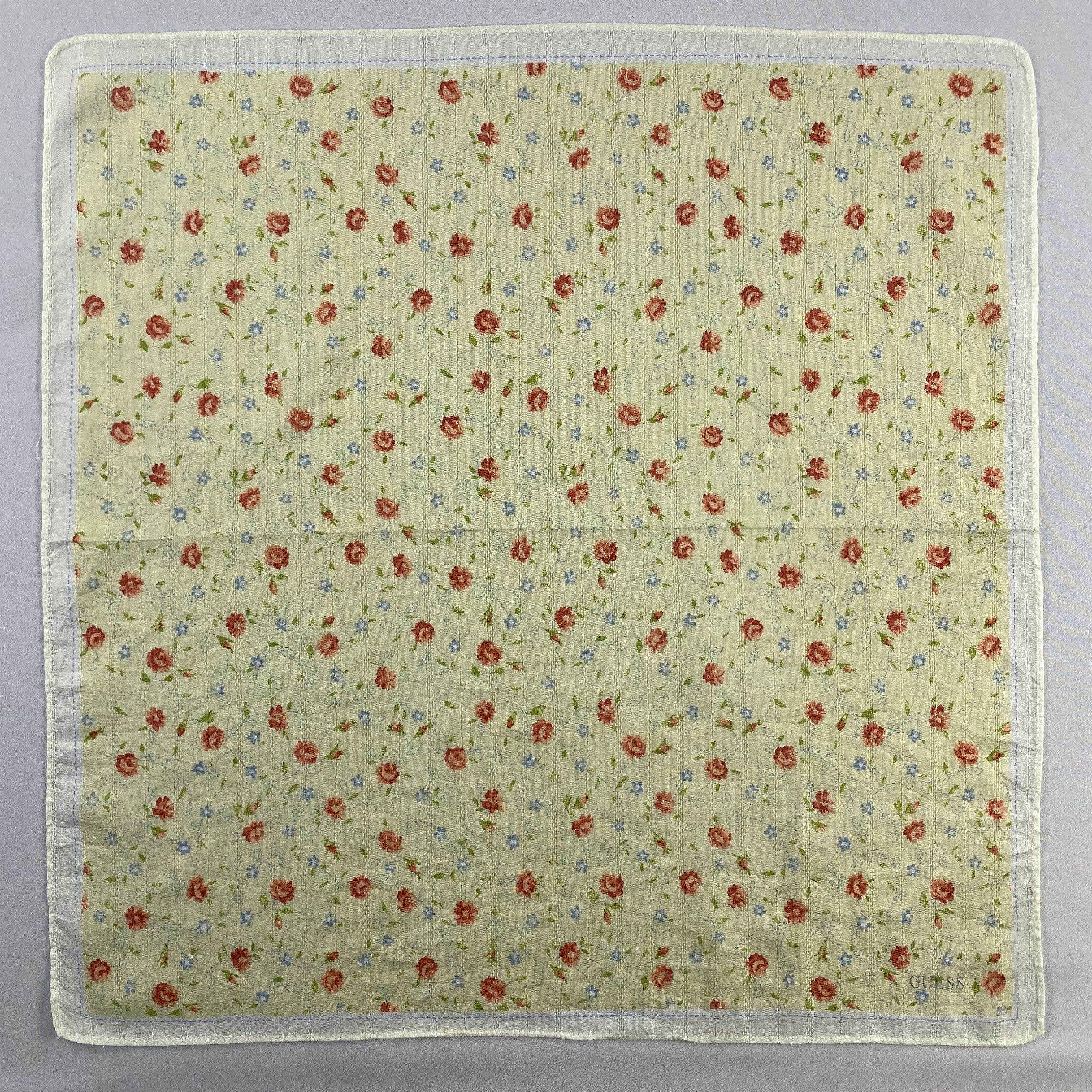 Guess × Vintage Guees Bandana/ Handkerchief / Neckerchief-P1917 Size ONE SIZE - 1 Thumbnail