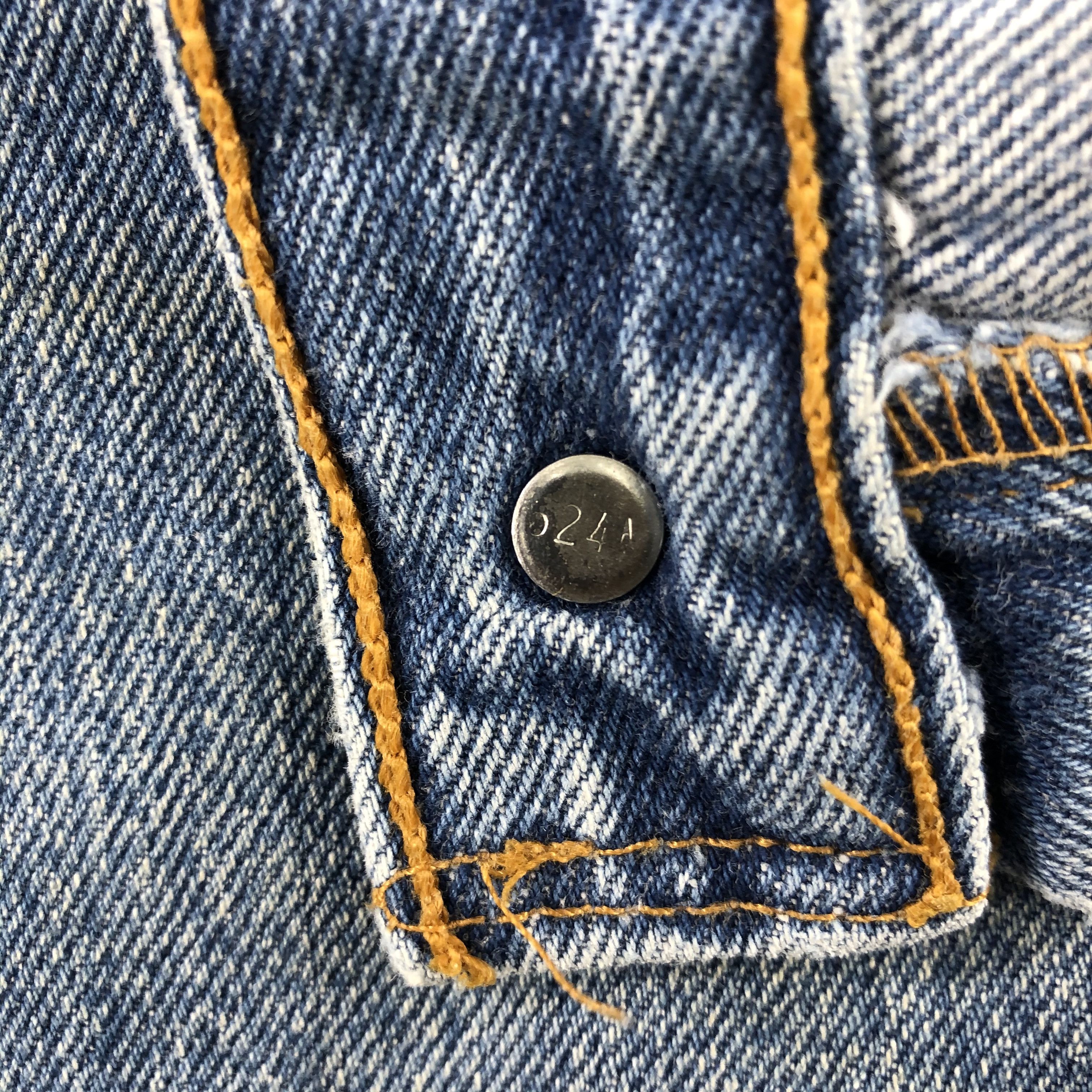 Levi's × Vintage Vintage 90s Levis 501 Jeans-JM2869 Size US 37 - 10 Thumbnail