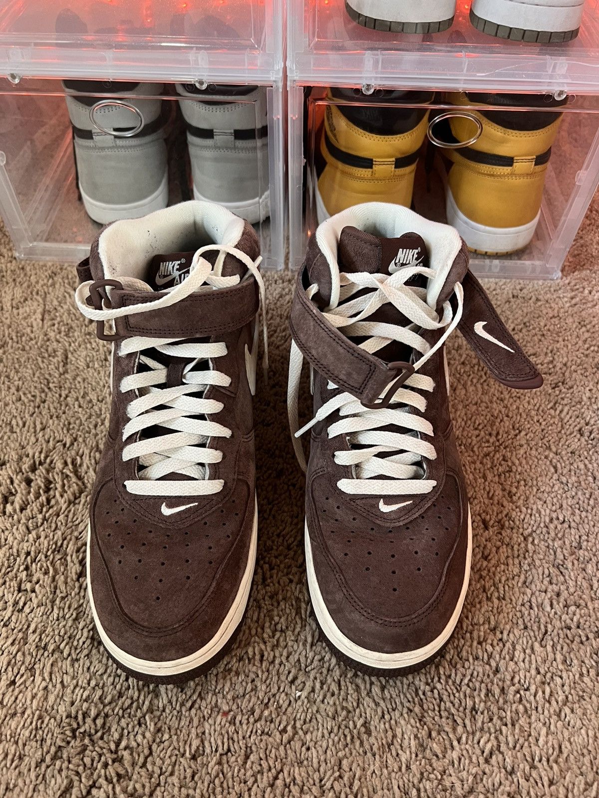Nike Nike Air Force 1 High Chocolate Brown Size US 10 / EU 43 - 3 Thumbnail