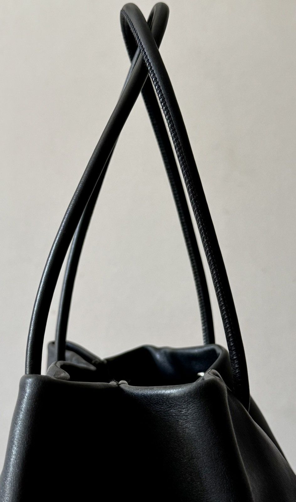 Chanel Chanel - Karl Lagerfeld - SS08 - Lambskin Essential Tote Bag Size ONE SIZE - 5 Thumbnail