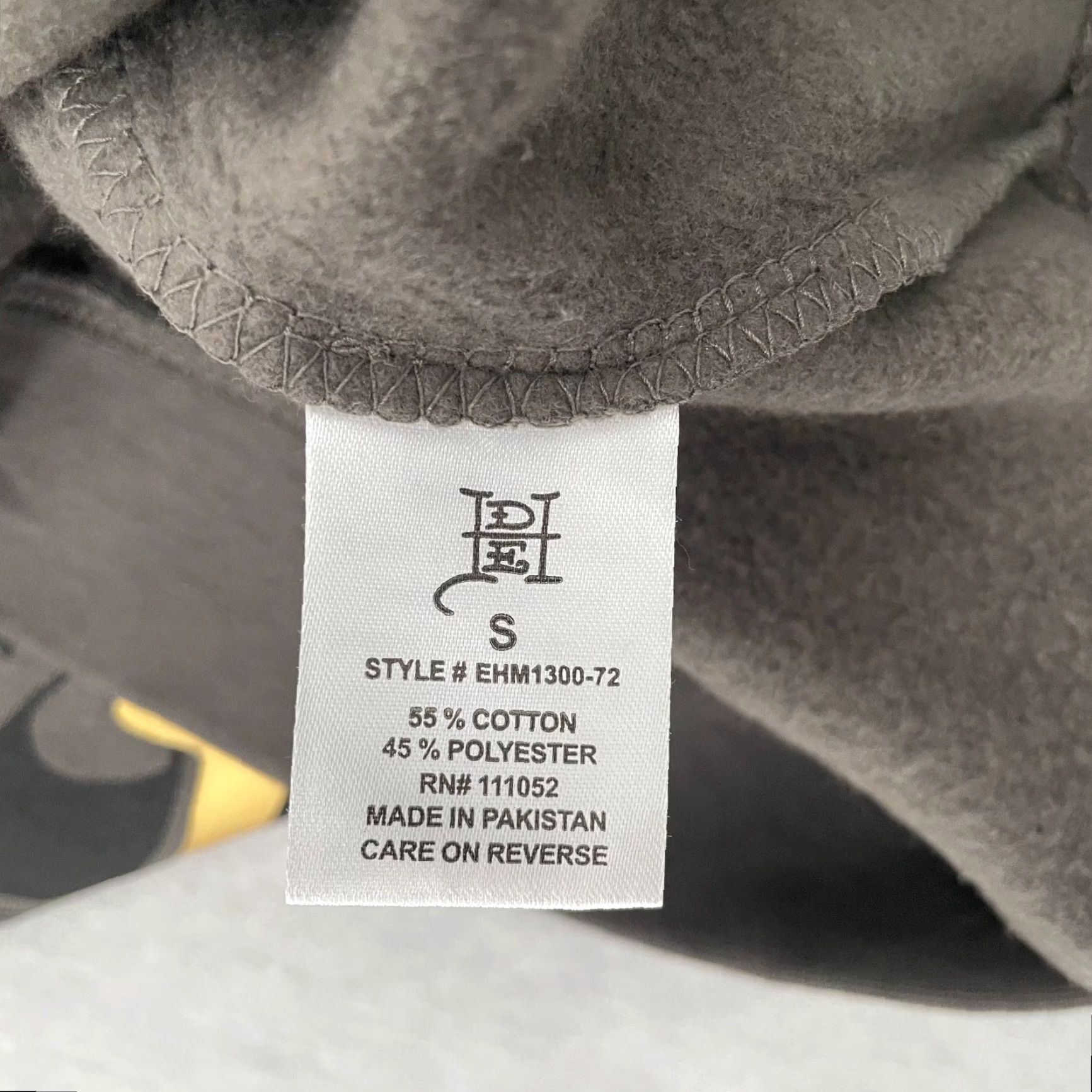 Ed Hardy Ed Hardy Hoodie Pullover Adult Small Gray Skull Graphic Print Logo Hooded Pockets Dagger Death Before Dishonor Sweater Size US S / EU 44-46 / 1 - 7 Thumbnail