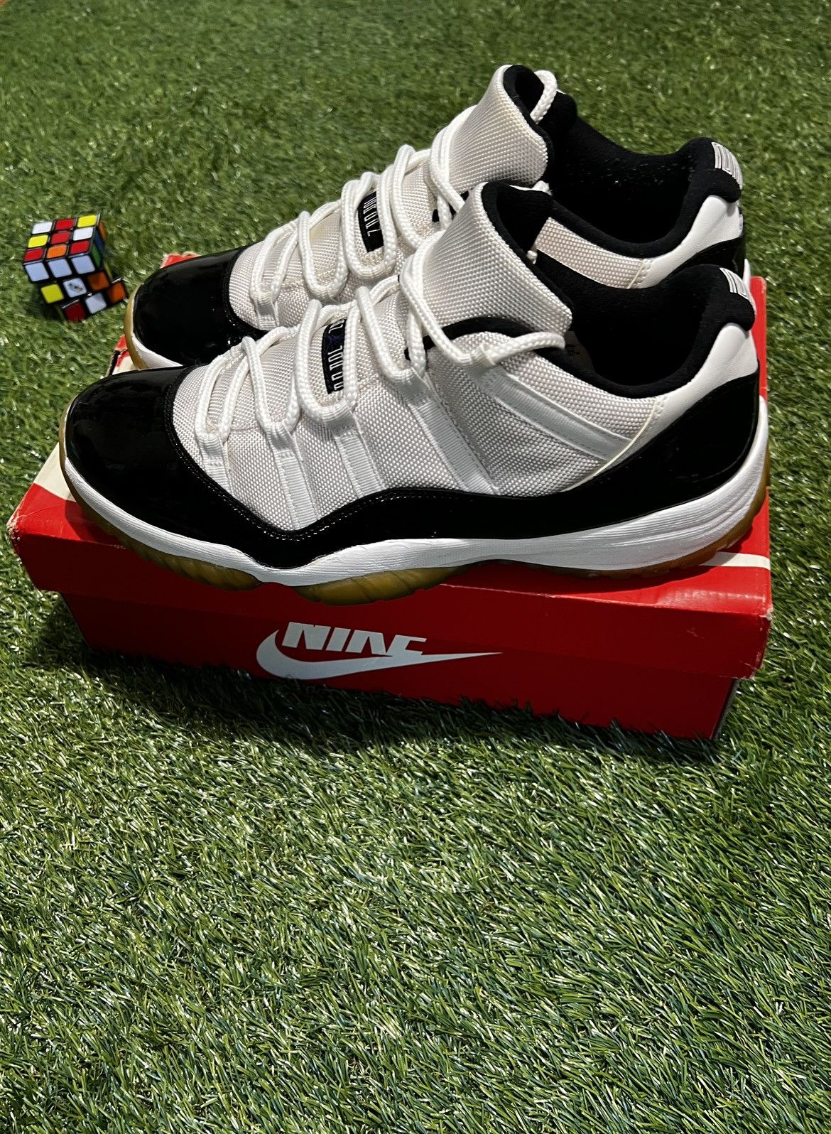Jordan Brand × Nike JORDAN XI CONCORD LOW (B) Size US 12 / EU 45 - 2 Thumbnail
