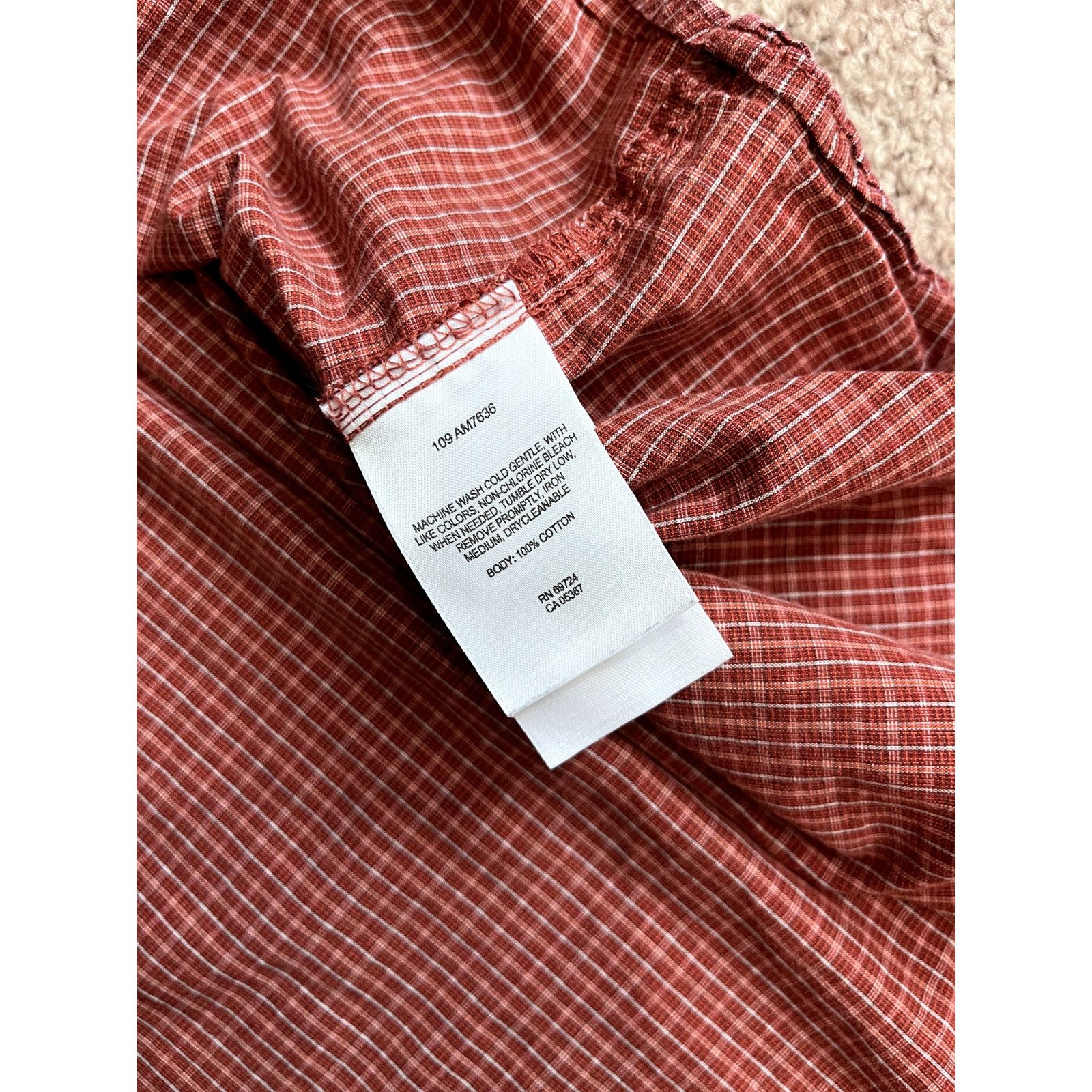 Columbia Men's Red Plaid Short Sleeve Button Front Shirt L Size US L / EU 52-54 / 3 - 6 Thumbnail