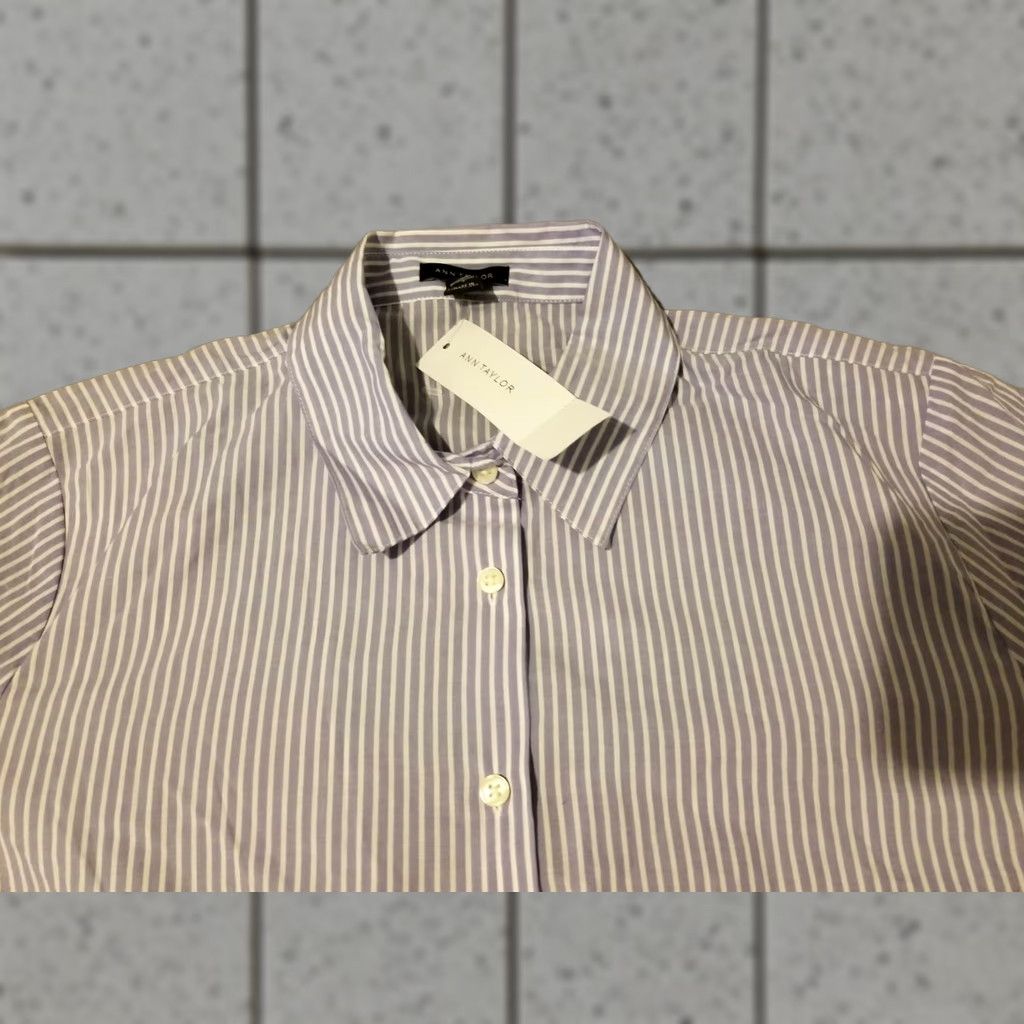 Ann Taylor Womens Ann Taylor Shirt Blouse S Small Blue White Stripes Cotton Button Blouse Womens Mens? Size S / US 4 / IT 40 - 1 Thumbnail