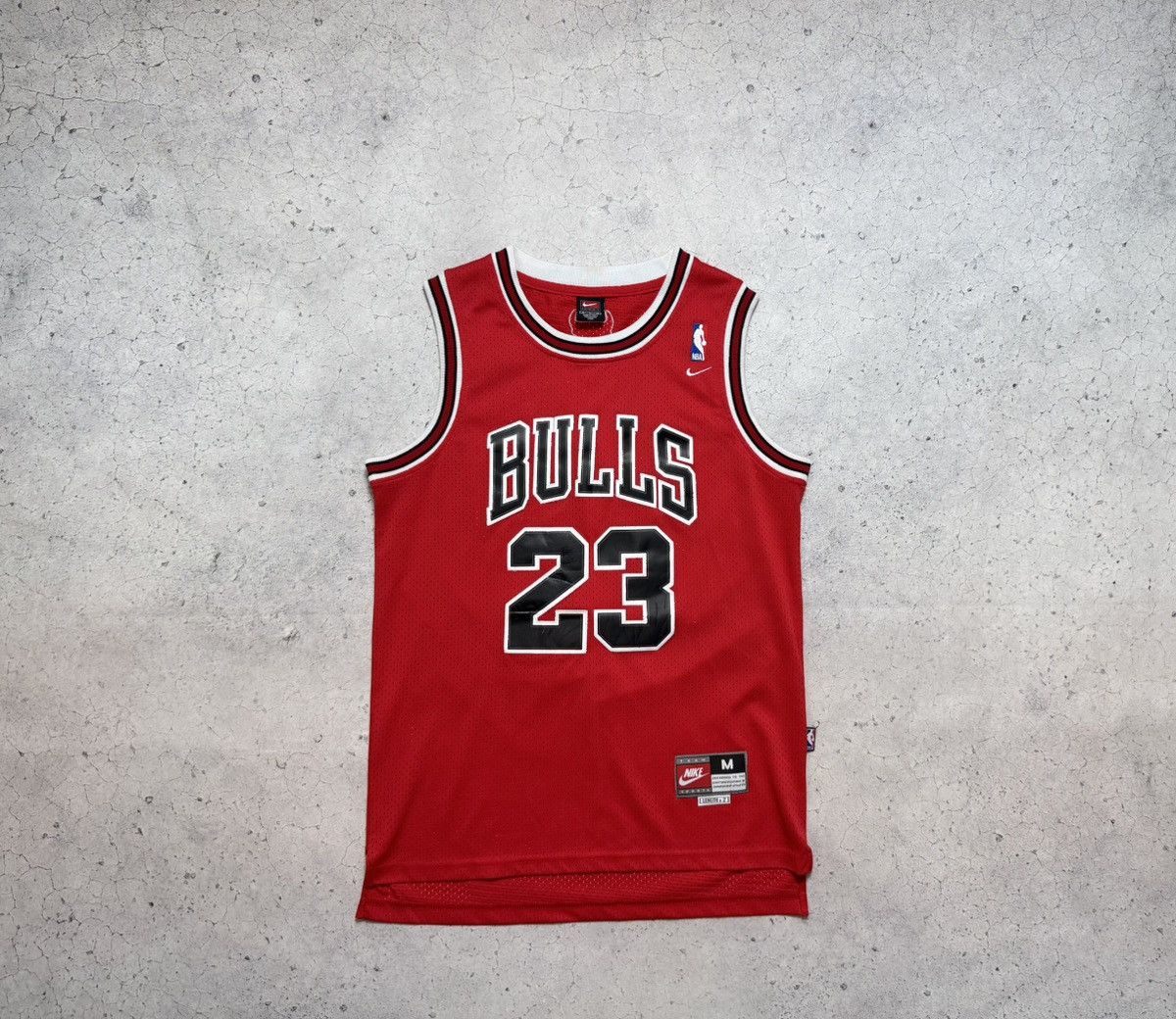 Nike Nike Air Jordan #23 Chicago Bulls Vintage Jersey Shirt NBA Size US M / EU 48-50 / 2 - 3 Thumbnail