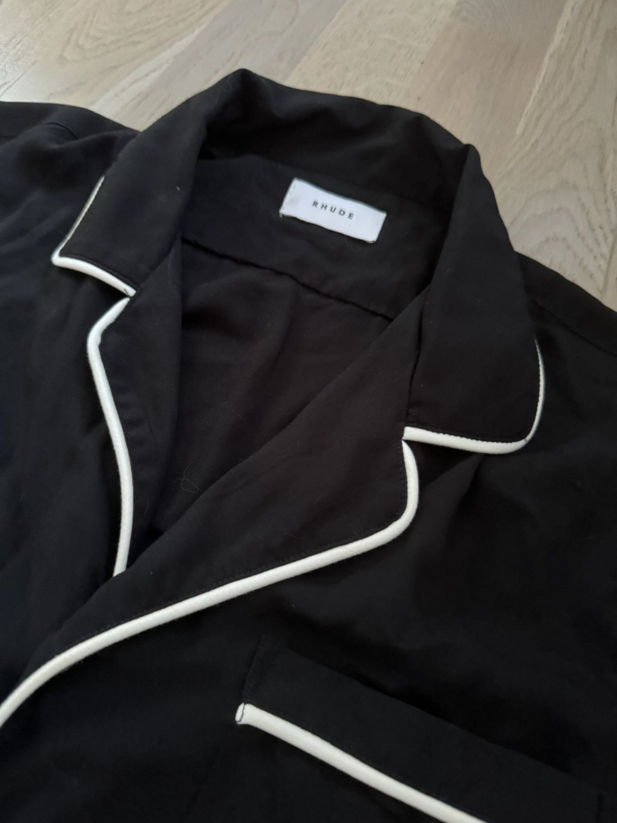 Rhude RHUDE shirt sz XS Ovesized SEE PHOTOS FOR REAL TAPE MEASURES Size US XS / EU 42 / 0 - 2 Thumbnail