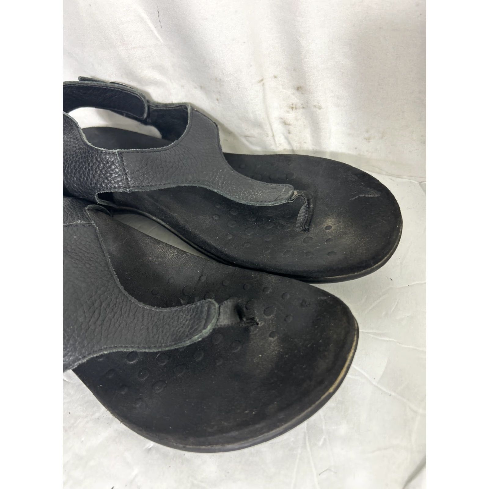 Vionic Vionic Terra Sandals Womens 9.5 Black Leather Comfort Casual Thong Summer Beach Women Flat Heel Size US 10 / IT 40 - 2 Thumbnail