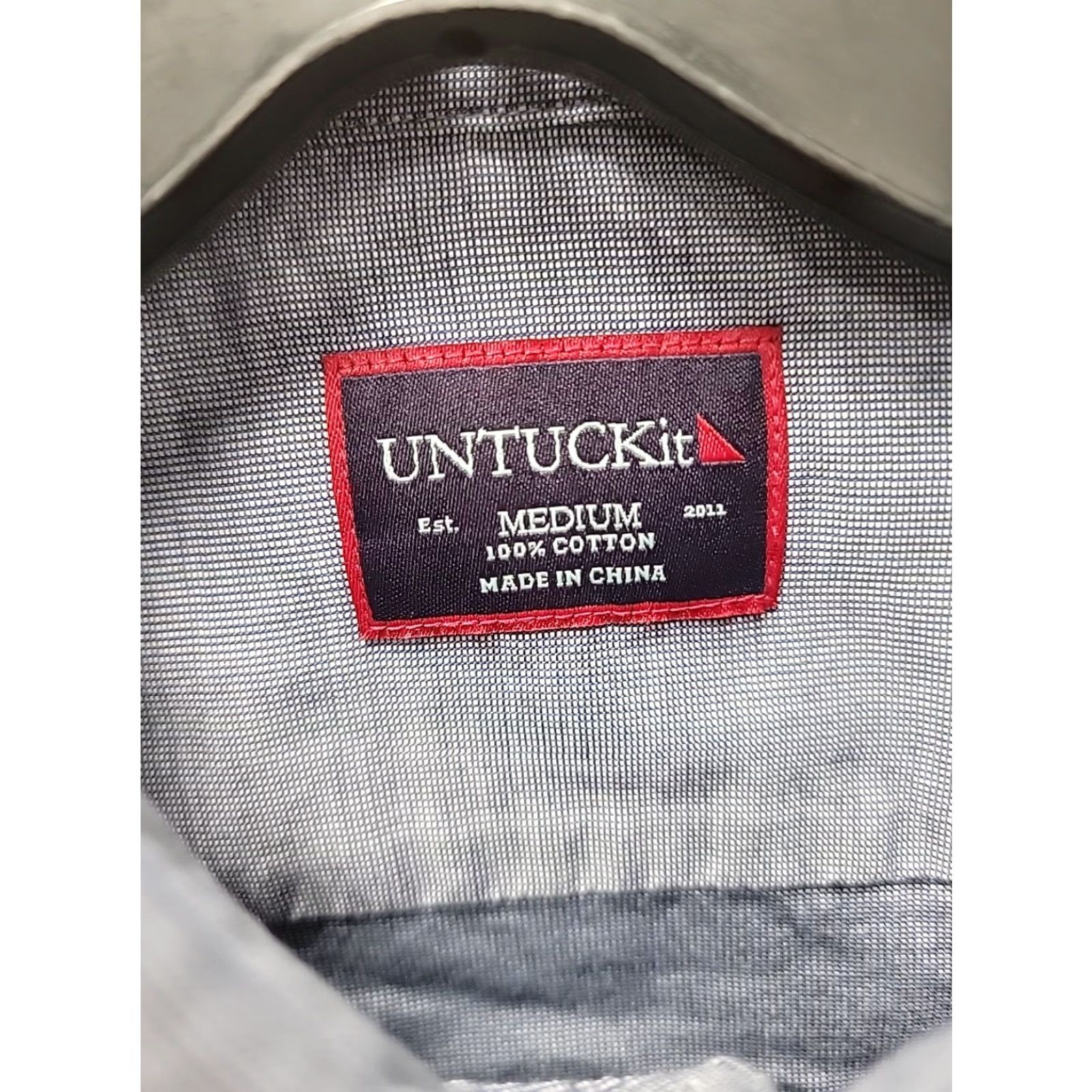UNTUCKit UNTUCKit Shirt Mens M Gray Long Sleeve Button-Up Size US M / EU 48-50 / 2 - 2 Thumbnail