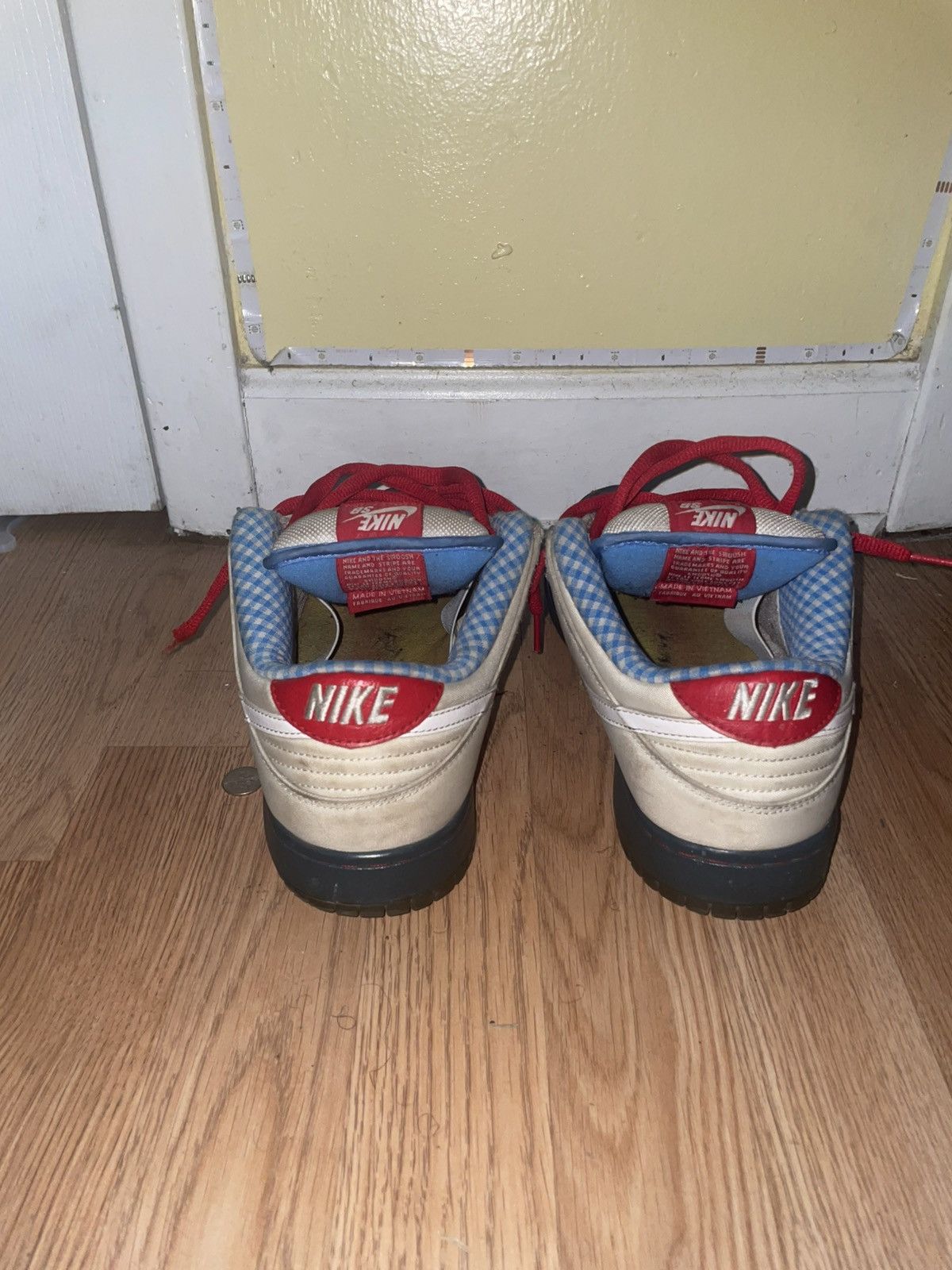 Nike NIKE SN DUNK LOW “DOROTHY” Size US 9.5 / EU 42-43 - 4 Thumbnail