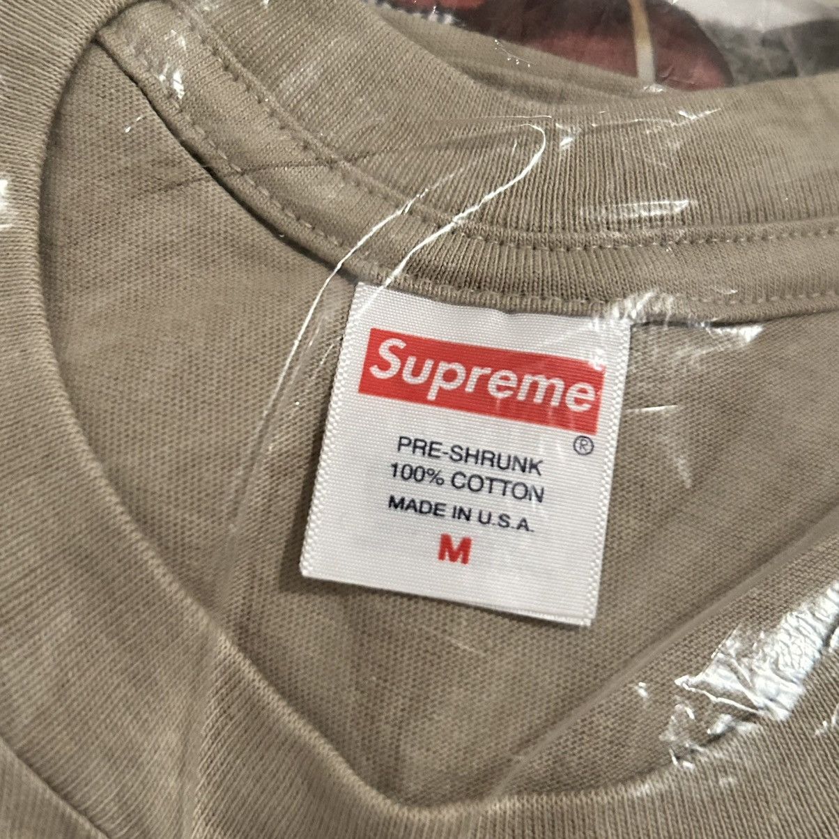 Supreme 2022 Supreme ‘Andre 3000’ tee sz M Size US M / EU 48-50 / 2 - 6 Thumbnail