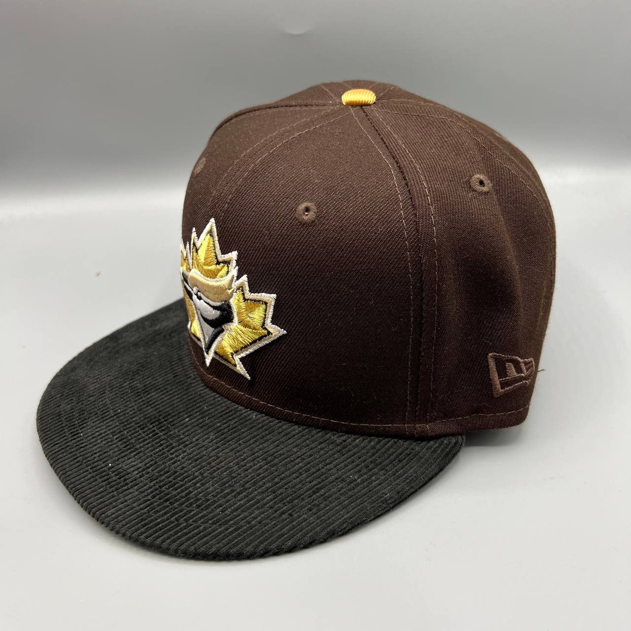 New Era Toronto Blue Jays Hat Men 7 1/2 Corduroy MLB Fitted Cap Size ONE SIZE - 2 Thumbnail