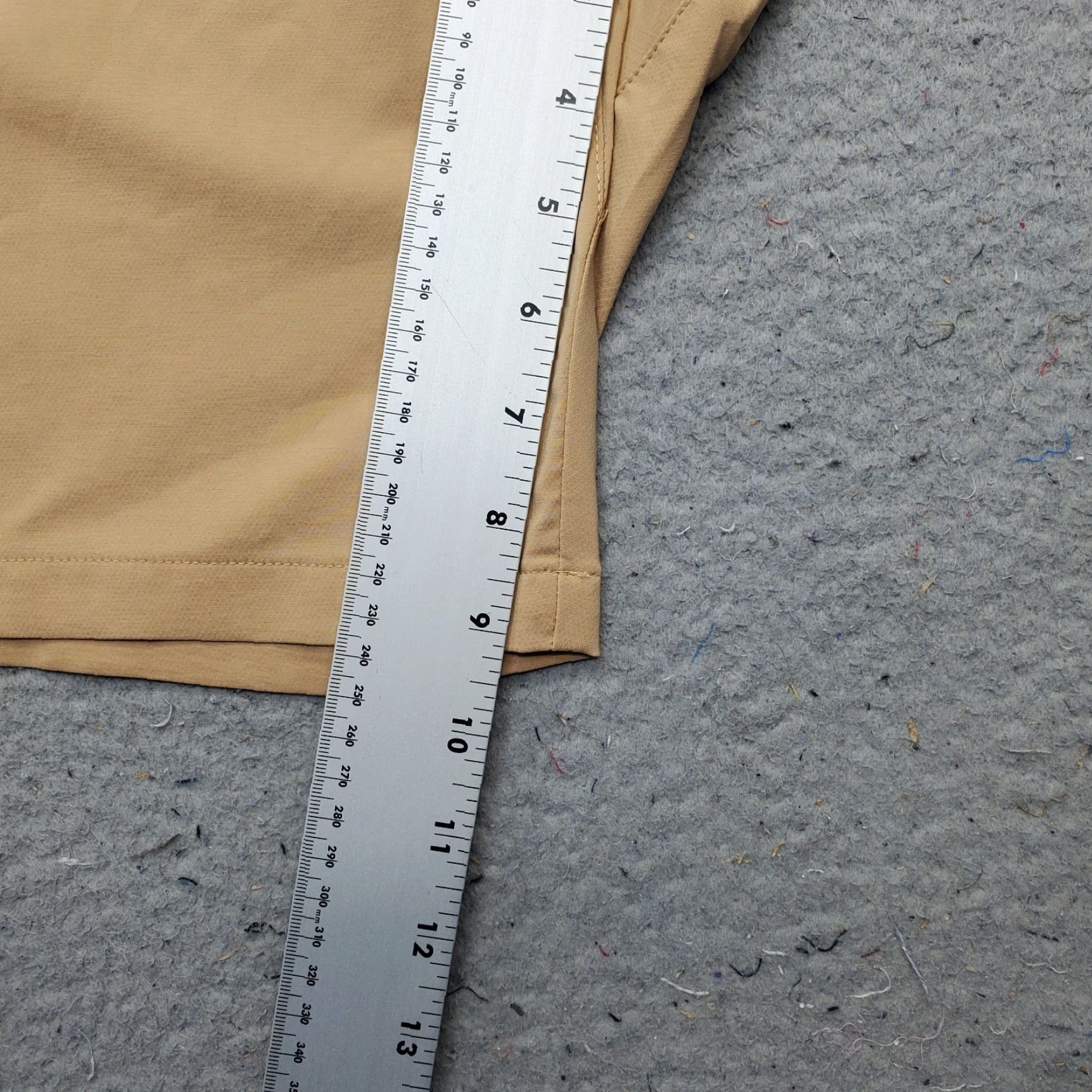 Vintage Columbia Sage Peak Chino Shorts Mens 30 Tan Active Flat Front Stretch 9" Inseam Size US 30 / EU 46 - 4 Thumbnail