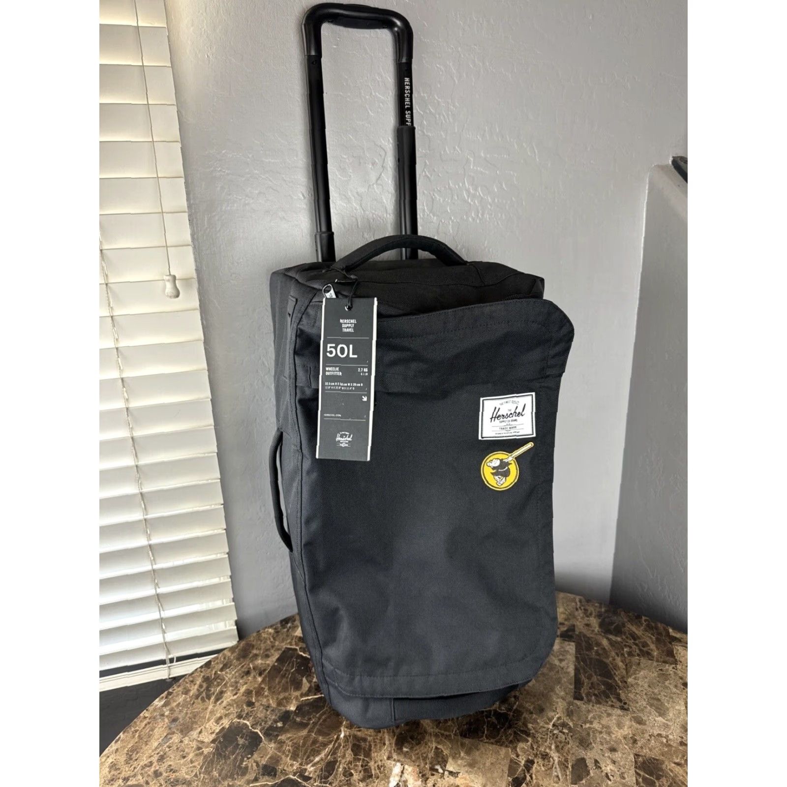 Vintage Herschel Wheelie Outfitter Duffle Bag 50L San Diego Padres Size ONE SIZE - 2 Thumbnail