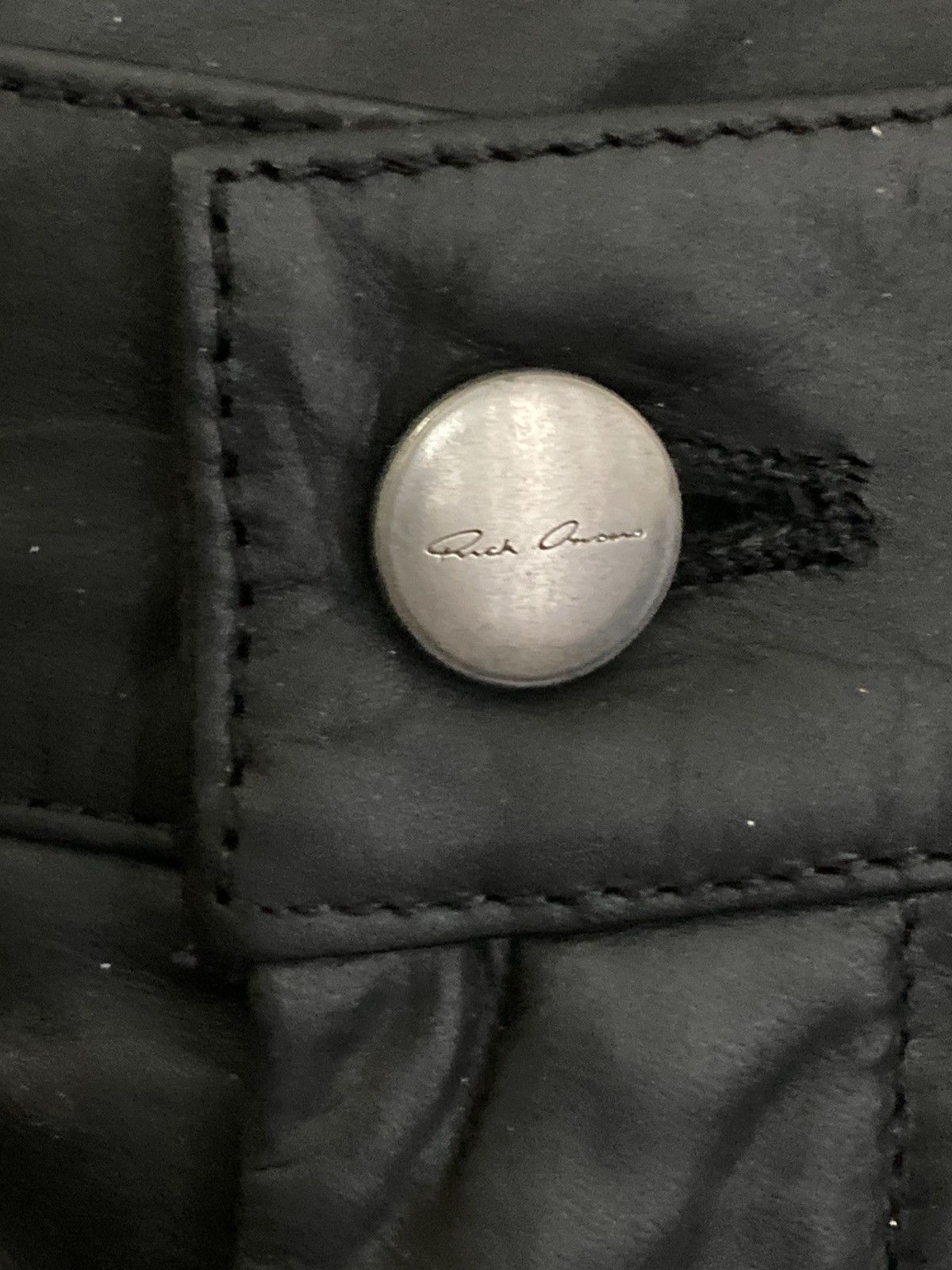 Rick Owens NEVER WORN / Rick Owens Leather Stefan Cargo Shorts in Black Size US 32 / EU 48 - 10 Thumbnail