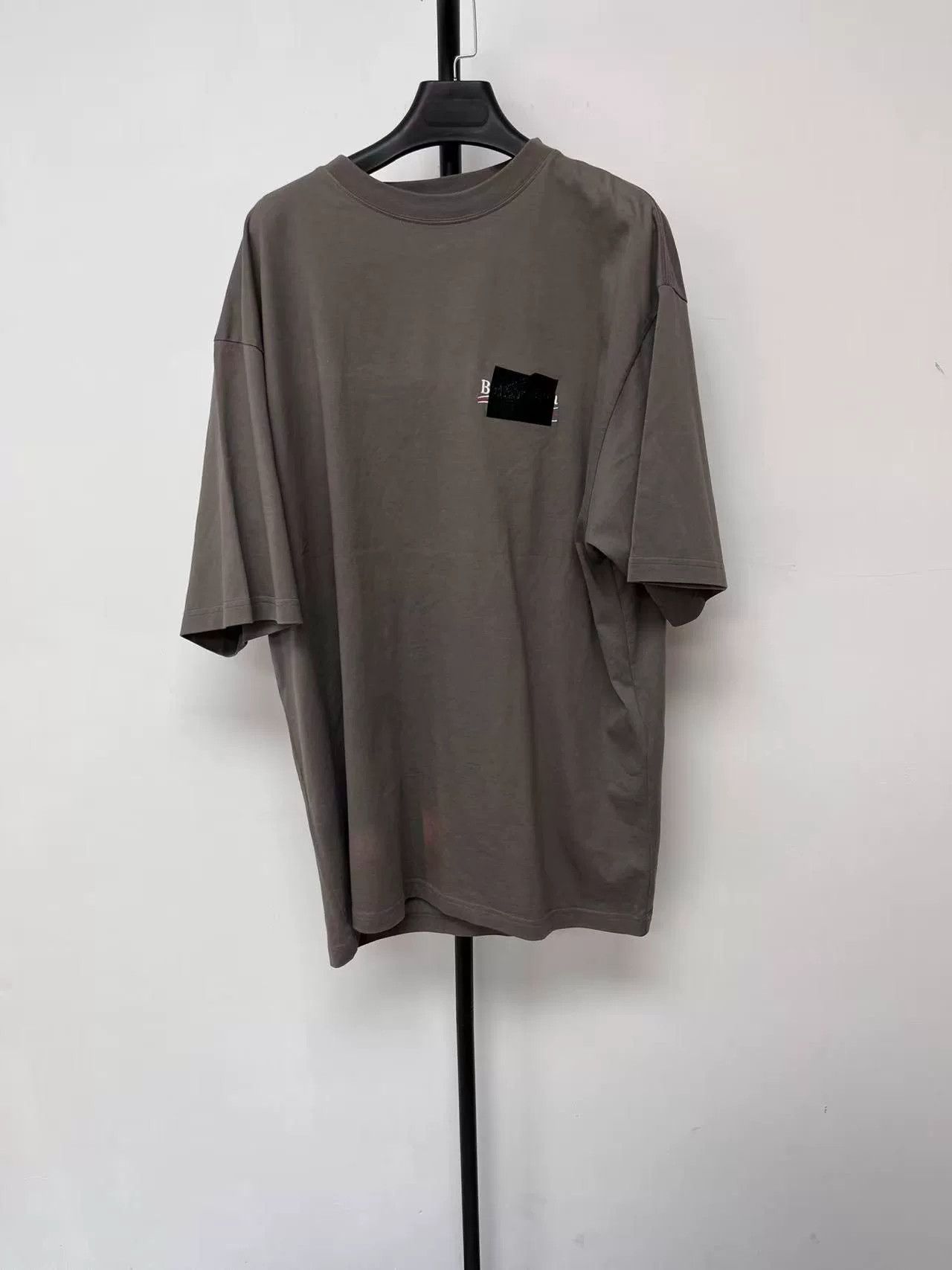 Balenciaga Balenciaga Logo Oversized Men's Gray T-Shirt Size US XL / EU 56 / 4 - 1 Thumbnail