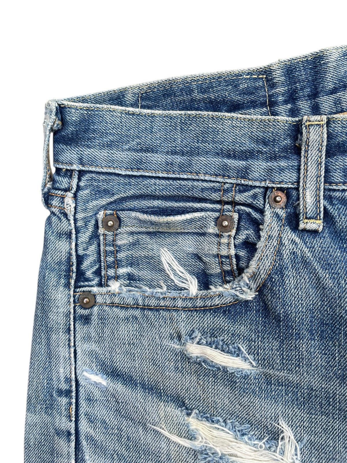 Levi's Vintage Levi’s 502XX Selvedge Distressed Size US 31 - 7 Thumbnail